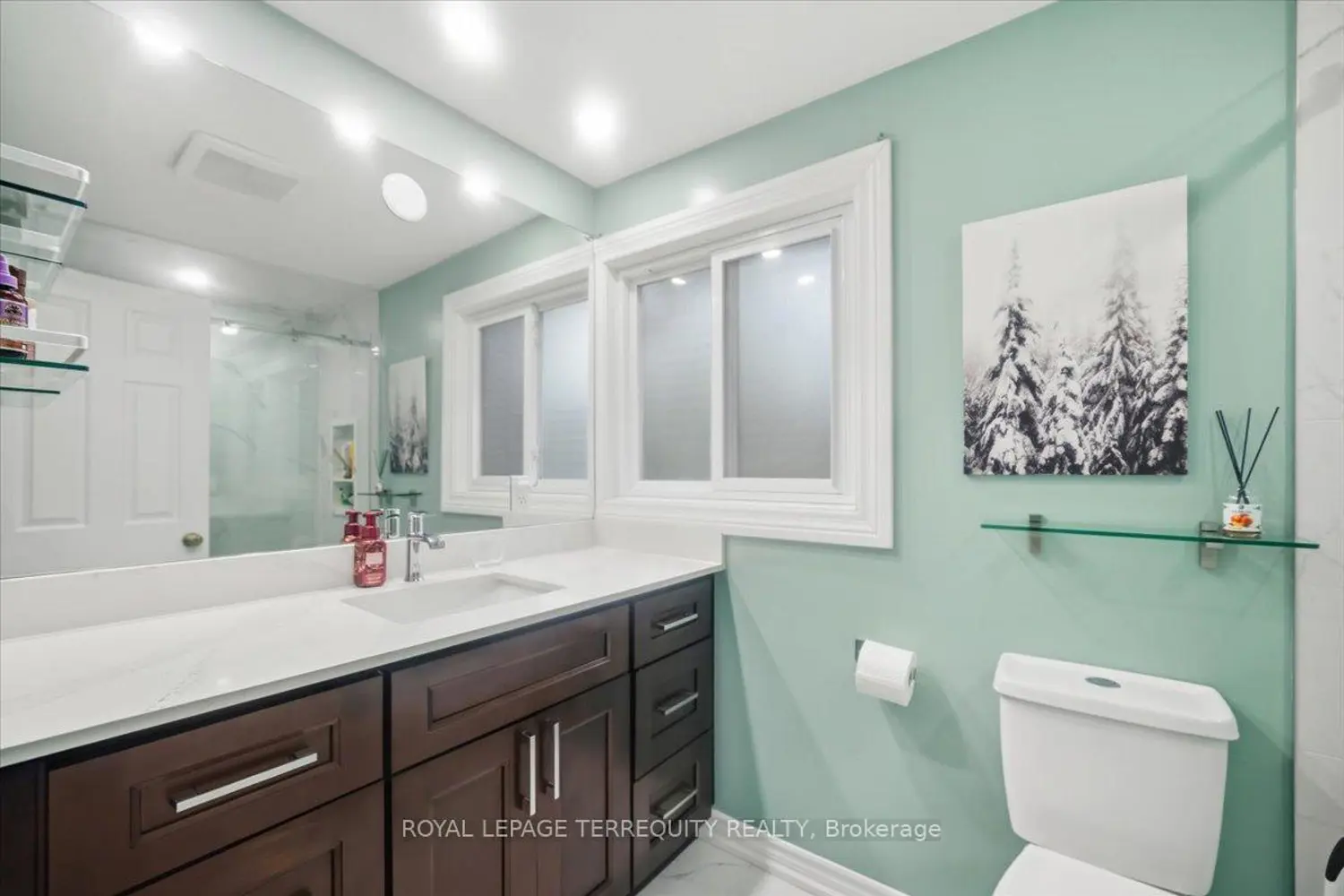 175 Siebert Avenue 1