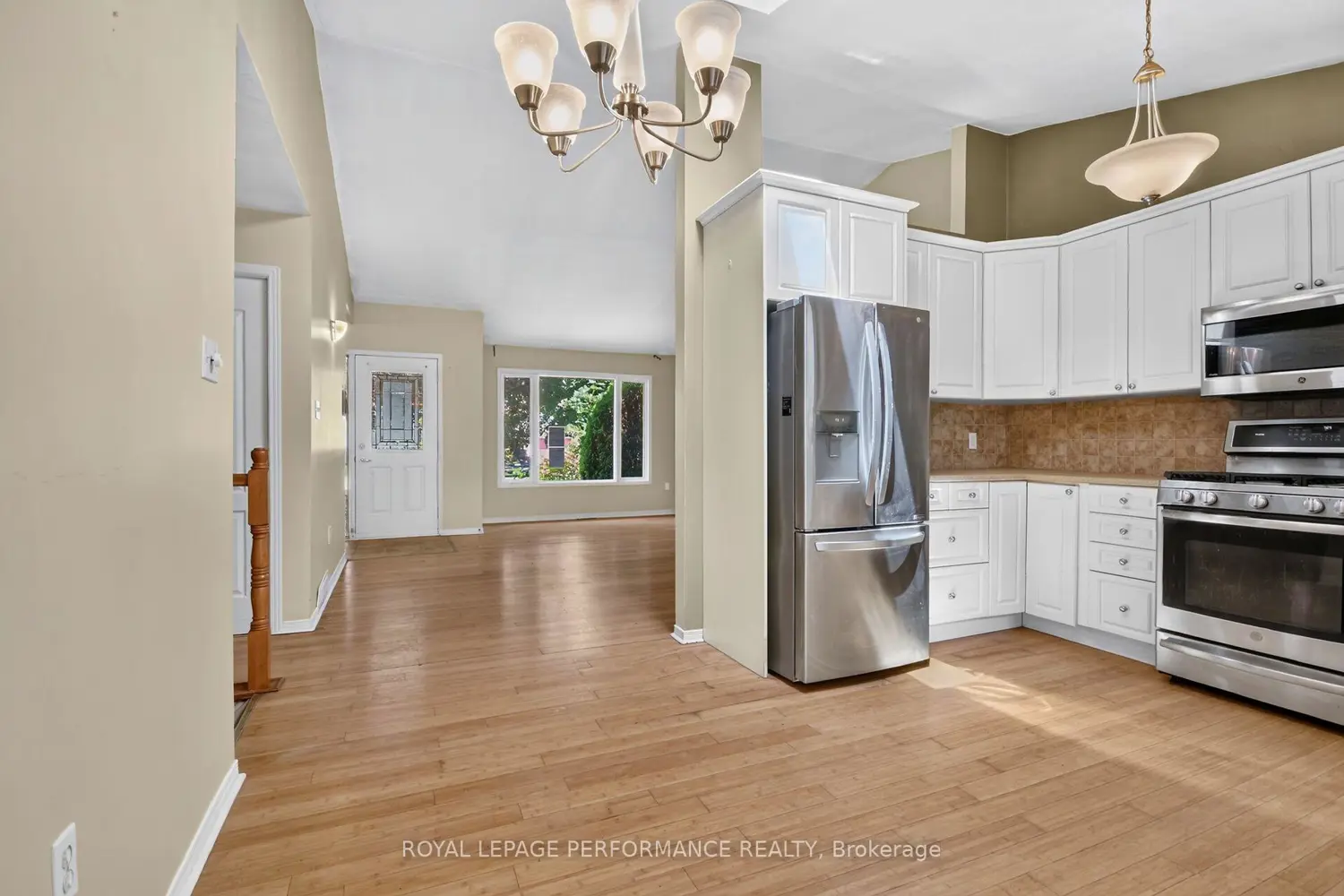 508 Maley Street photo 4