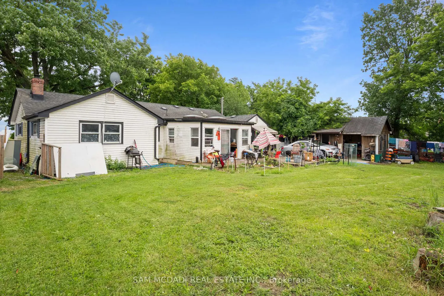 10043 Britannia Road photo 5