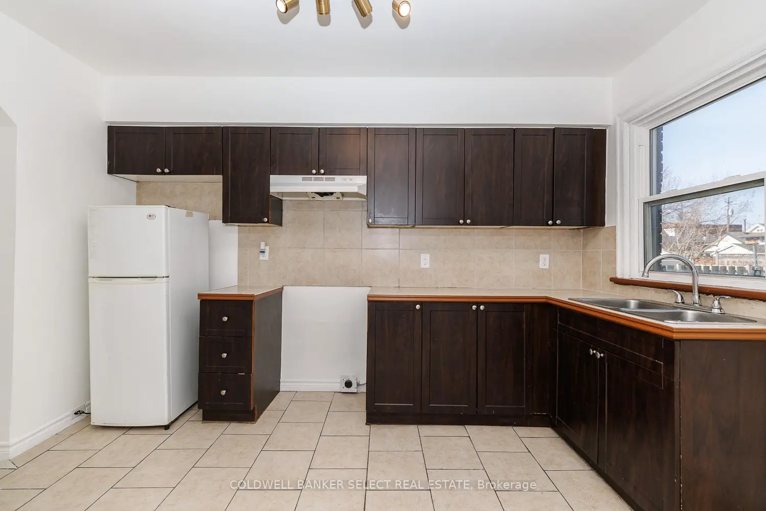 55 Frederick Avenue photo 5