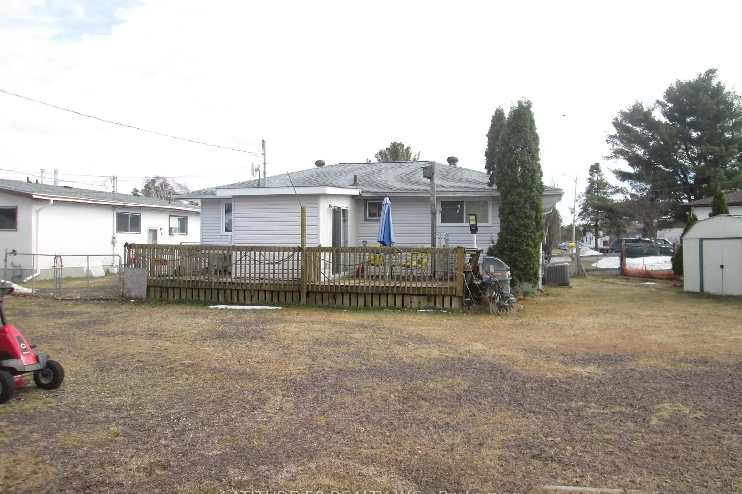 119 Willow Place photo 5