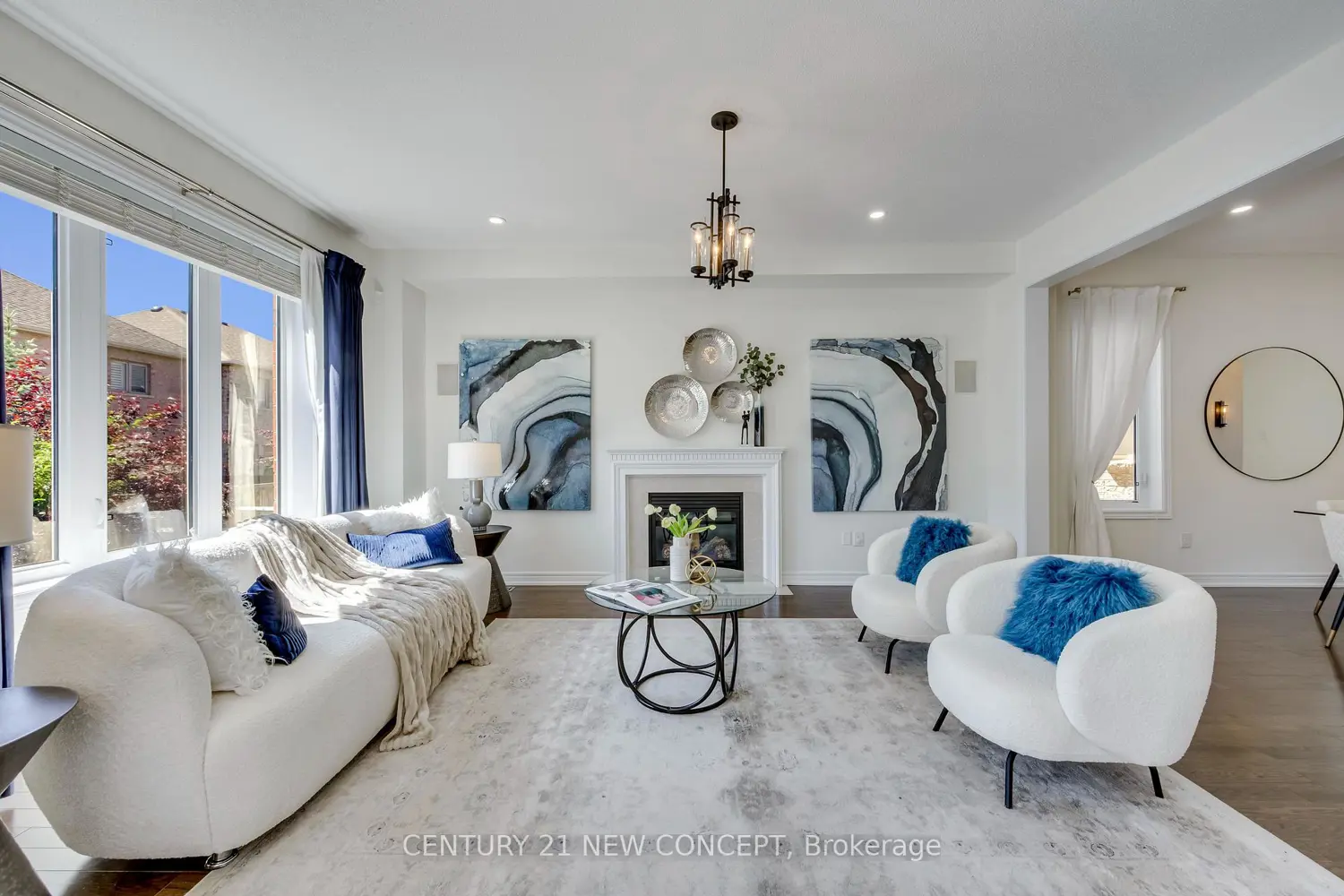 68 Jolana Crescent photo 4