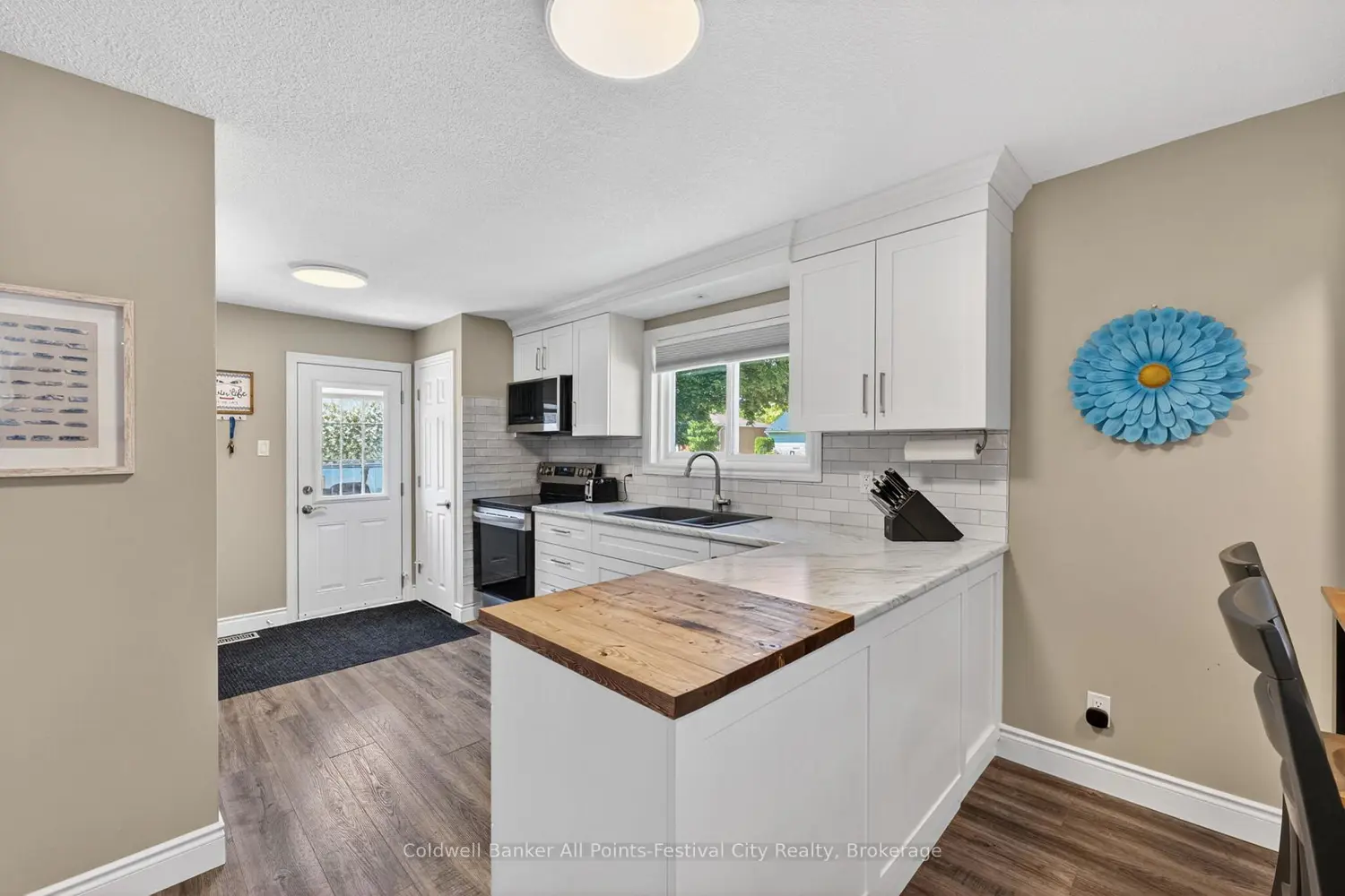 125 Widder Street photo 4
