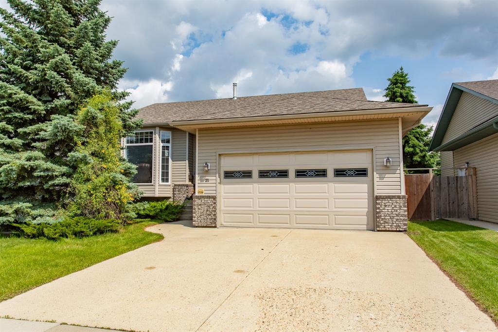 21 Royal Crescent, Lacombe, AB, T4L2H7 photo 3