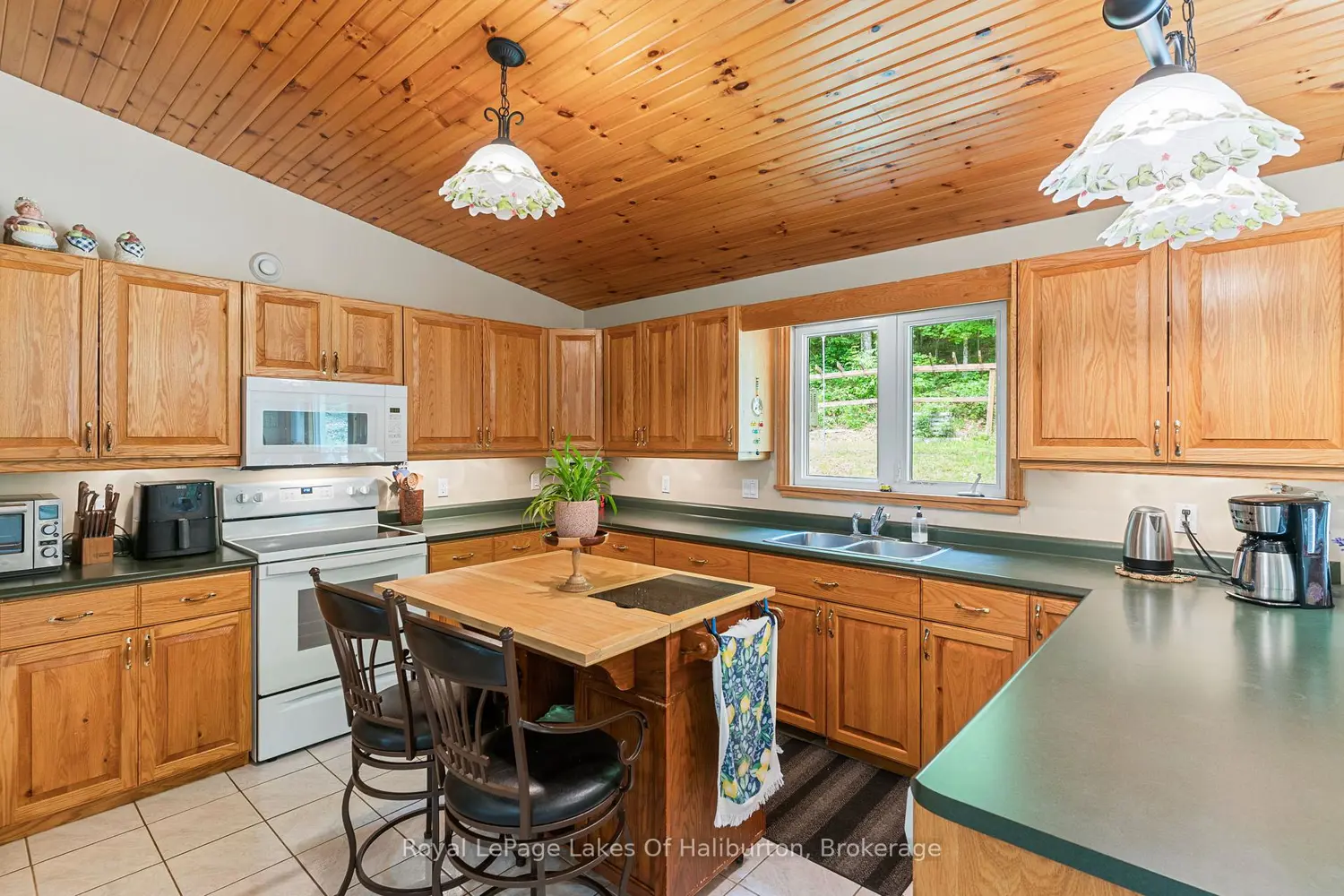 16741 Highway 118