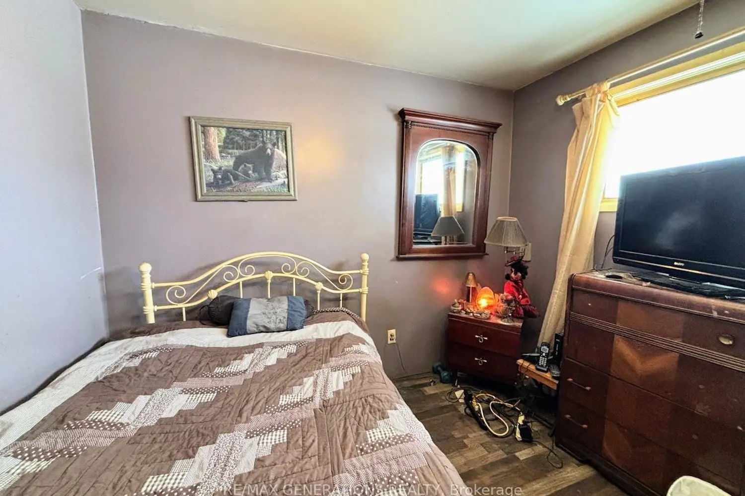 7 Mona Drive photo 4