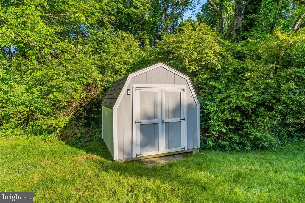 9009 Shadybrook Drive, Frederick, MD 21701