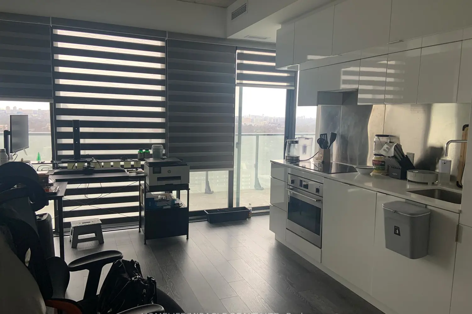 185 Roehampton Avenue 2105 photo 3
