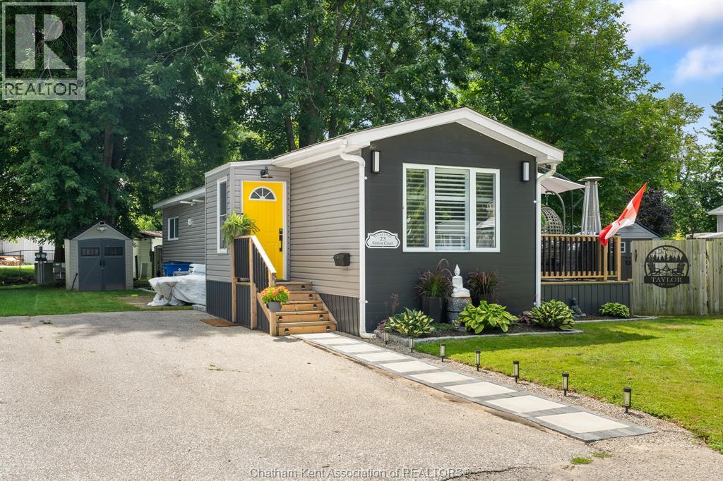 23 Sutton Court, Chatham, ON, N7L4G4