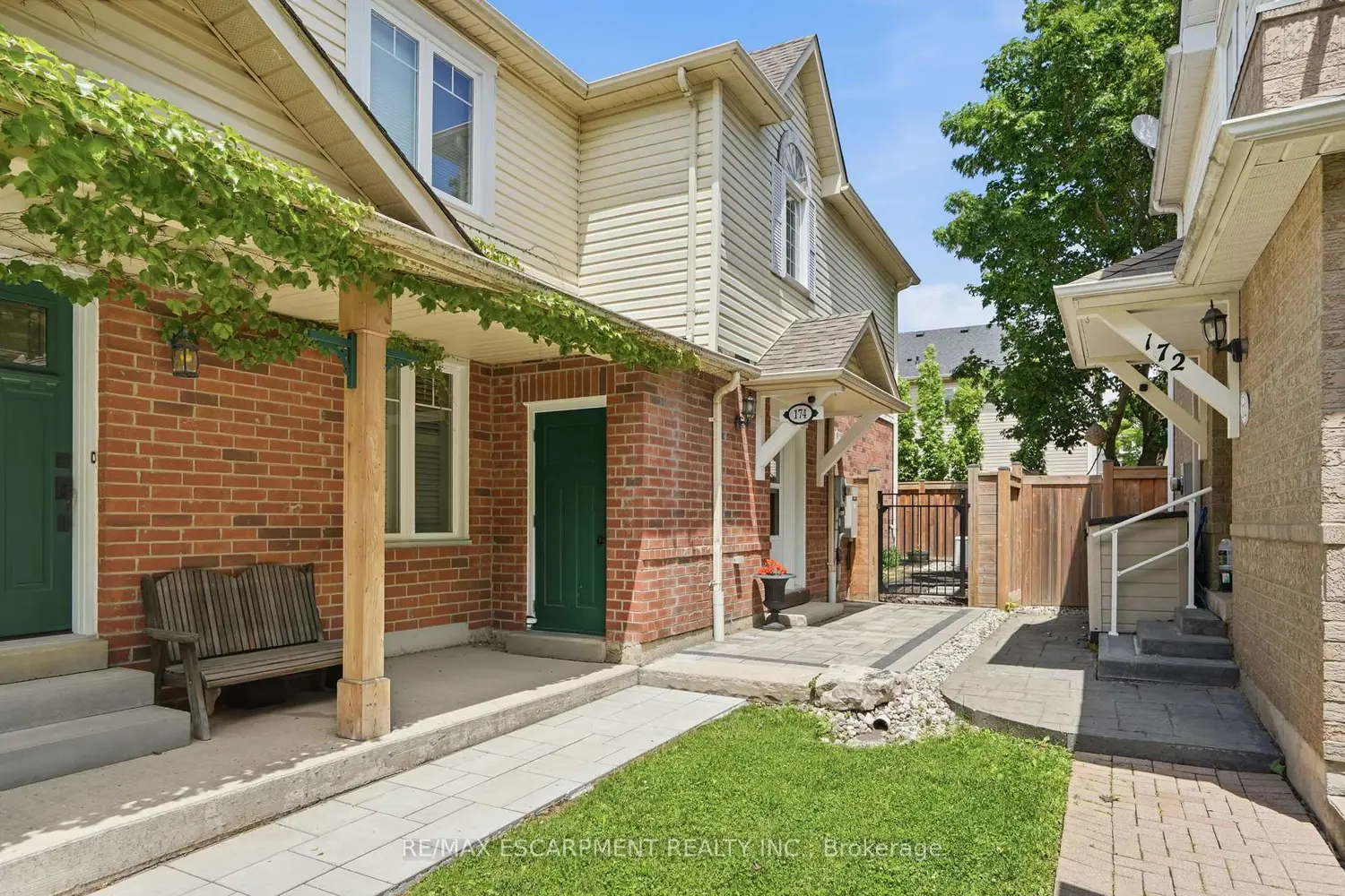 174 Fellowes Crescent