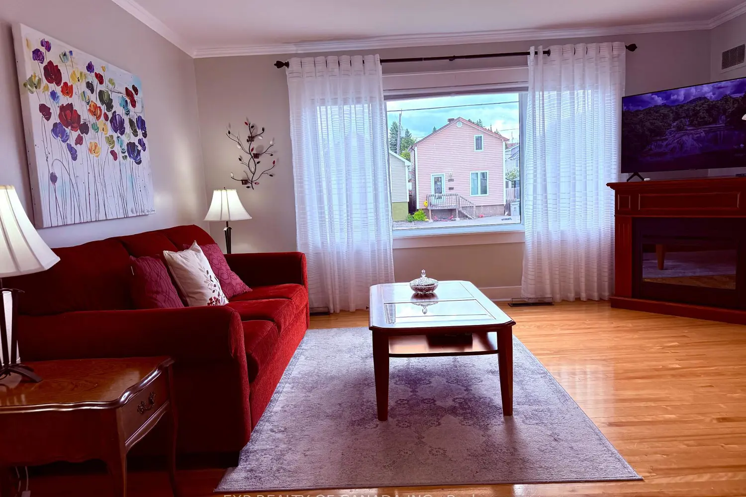 329 Tamarack Street photo 5