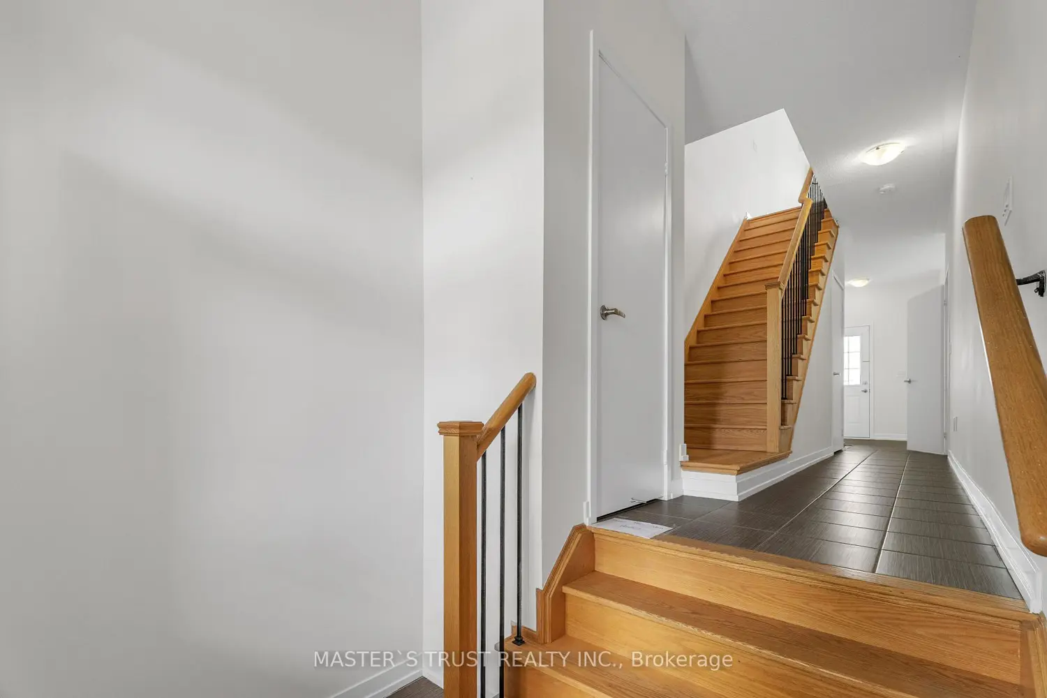 183 Harding Park Street photo 2
