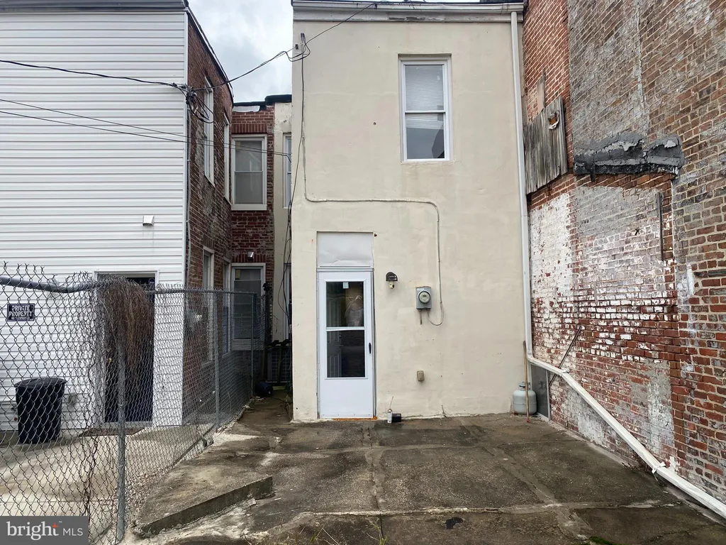 2221 Jefferson Street, Baltimore, MD 21205