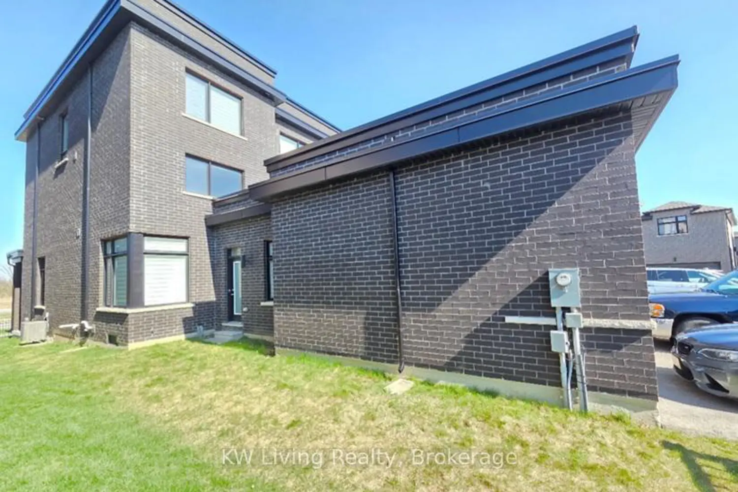 2172 Donald Cousens Parkway photo 2