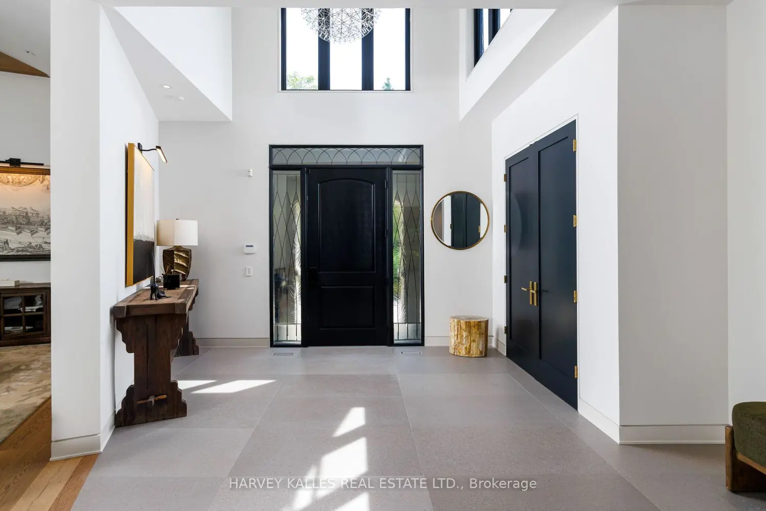 66 Thorncrest Road photo 3