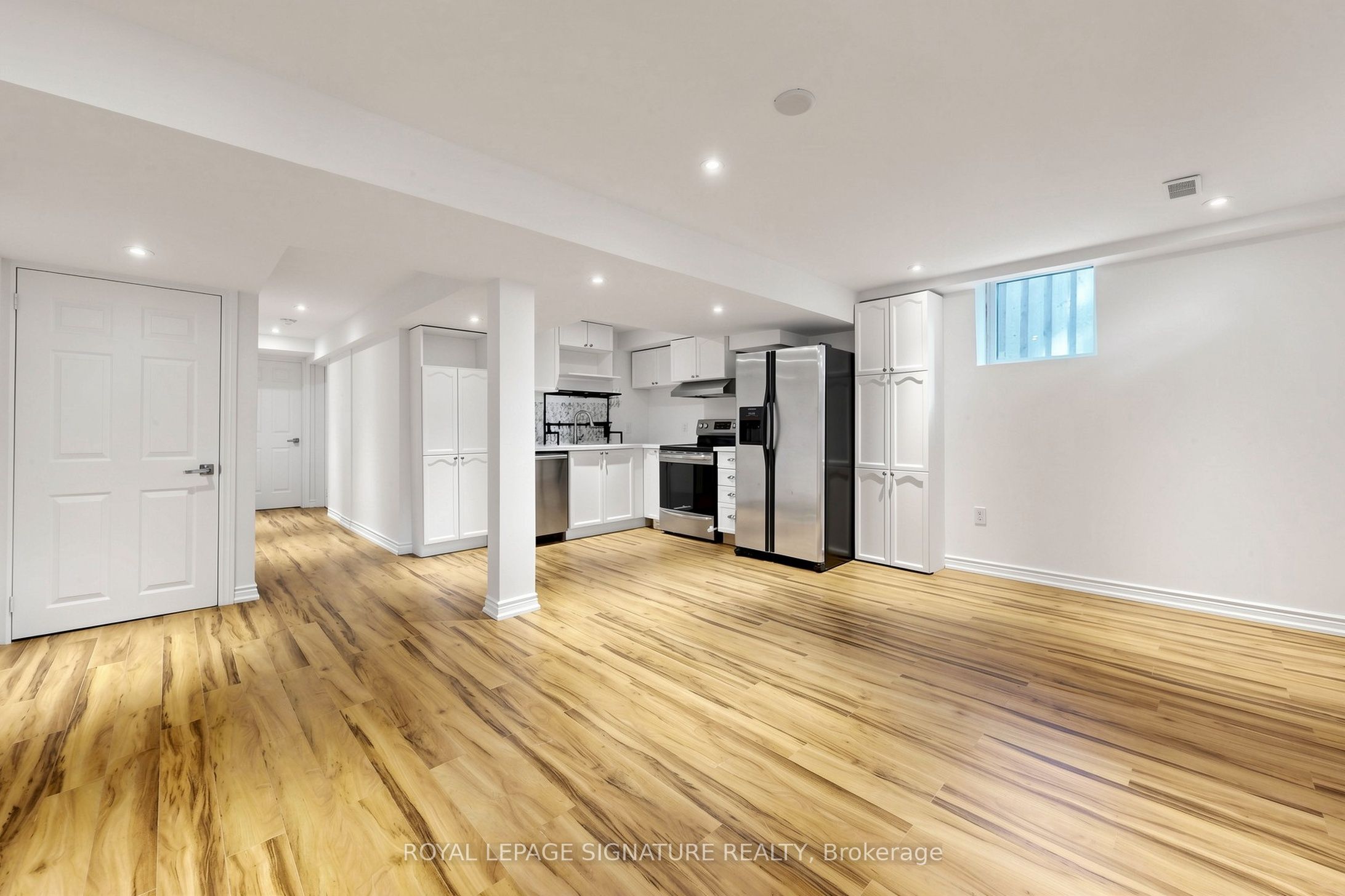 Basement-218 Paxton Crescent, Newmarket, ON, L3X 2C4