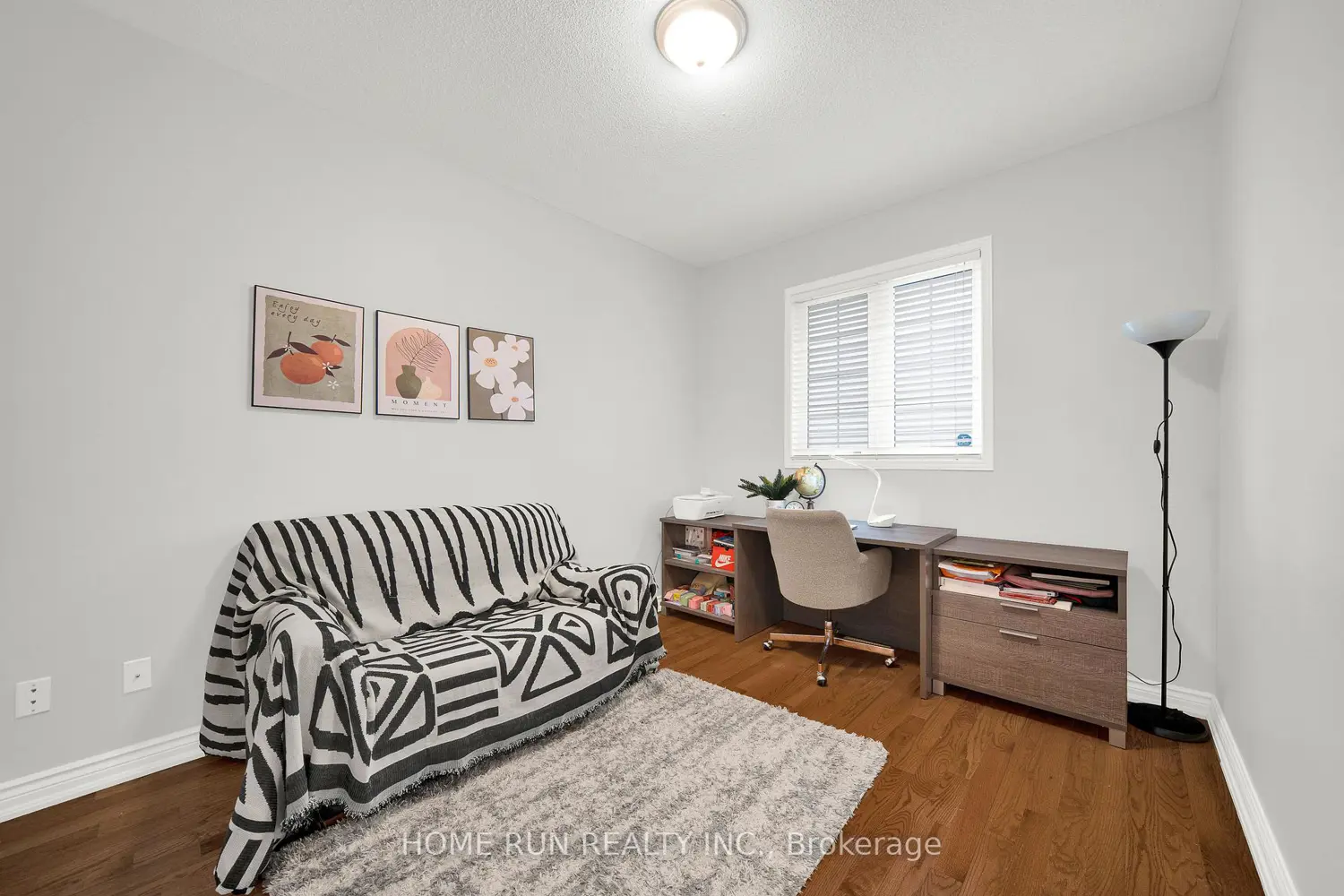 103 Cheyenne Way photo 3