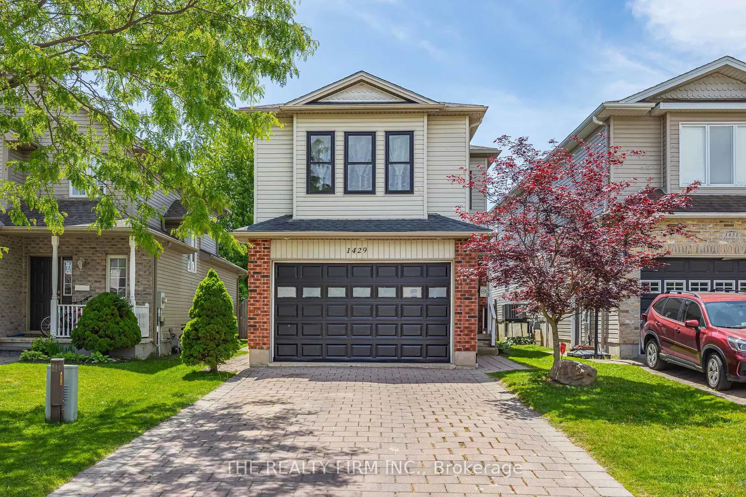 1429 Aspenridge Crescent
