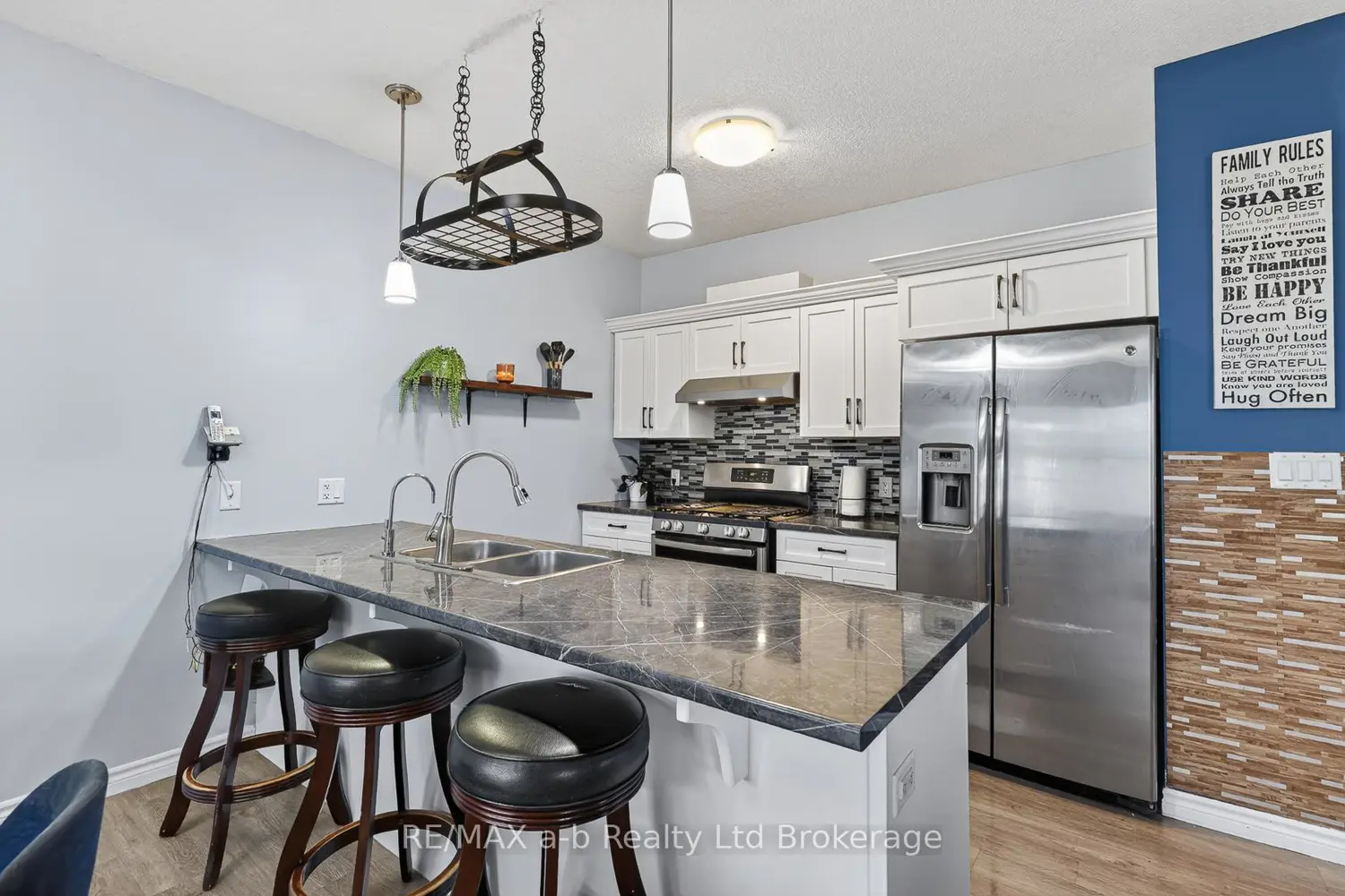 29 Kendell Lane photo 2