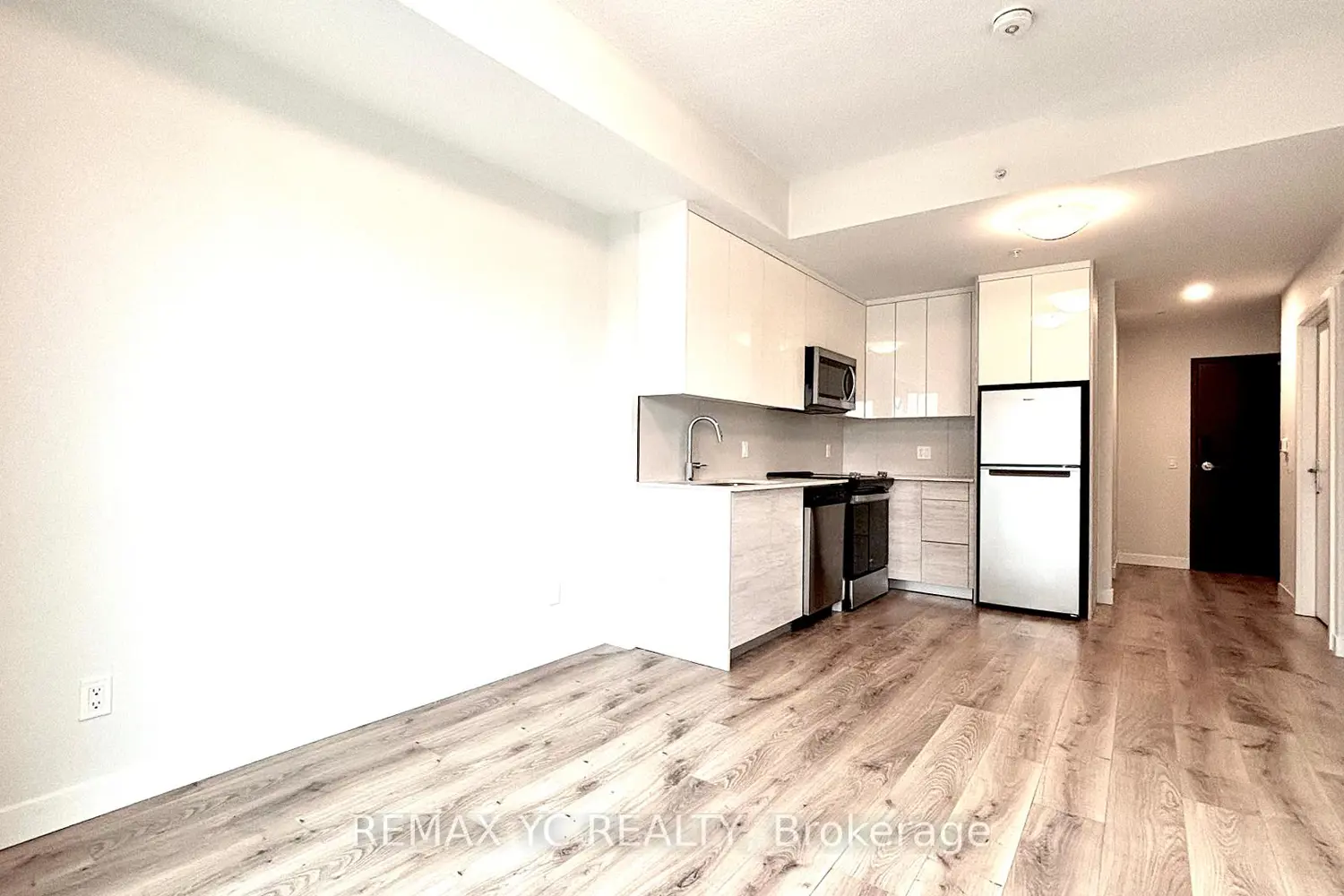 60 Frederick Street 405 photo 2