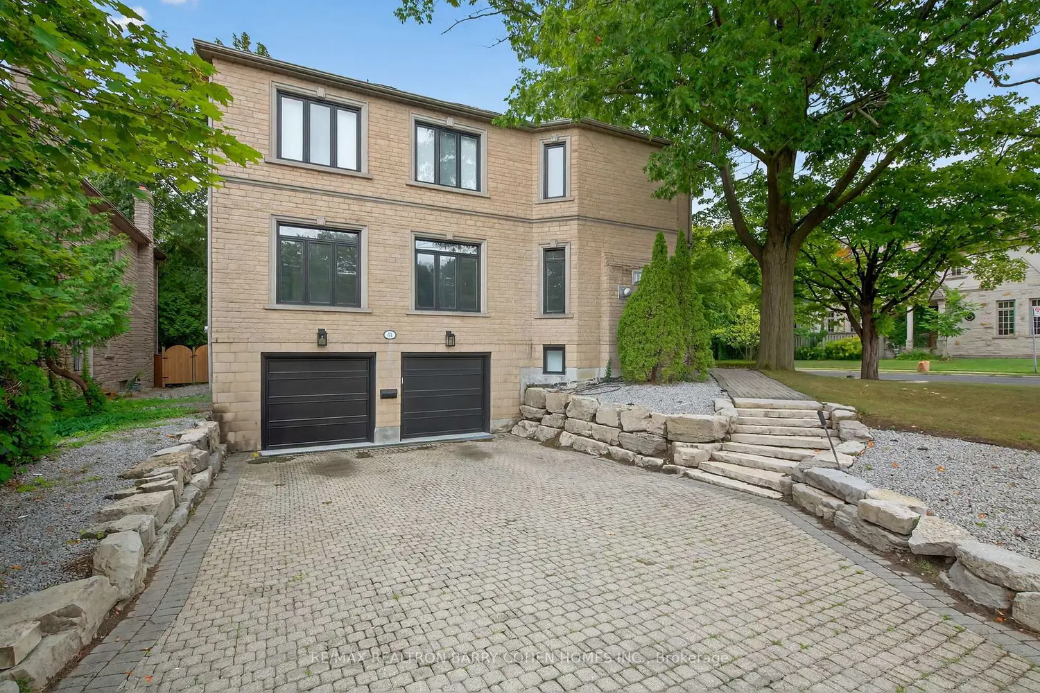 63 Gordon Road photo 3