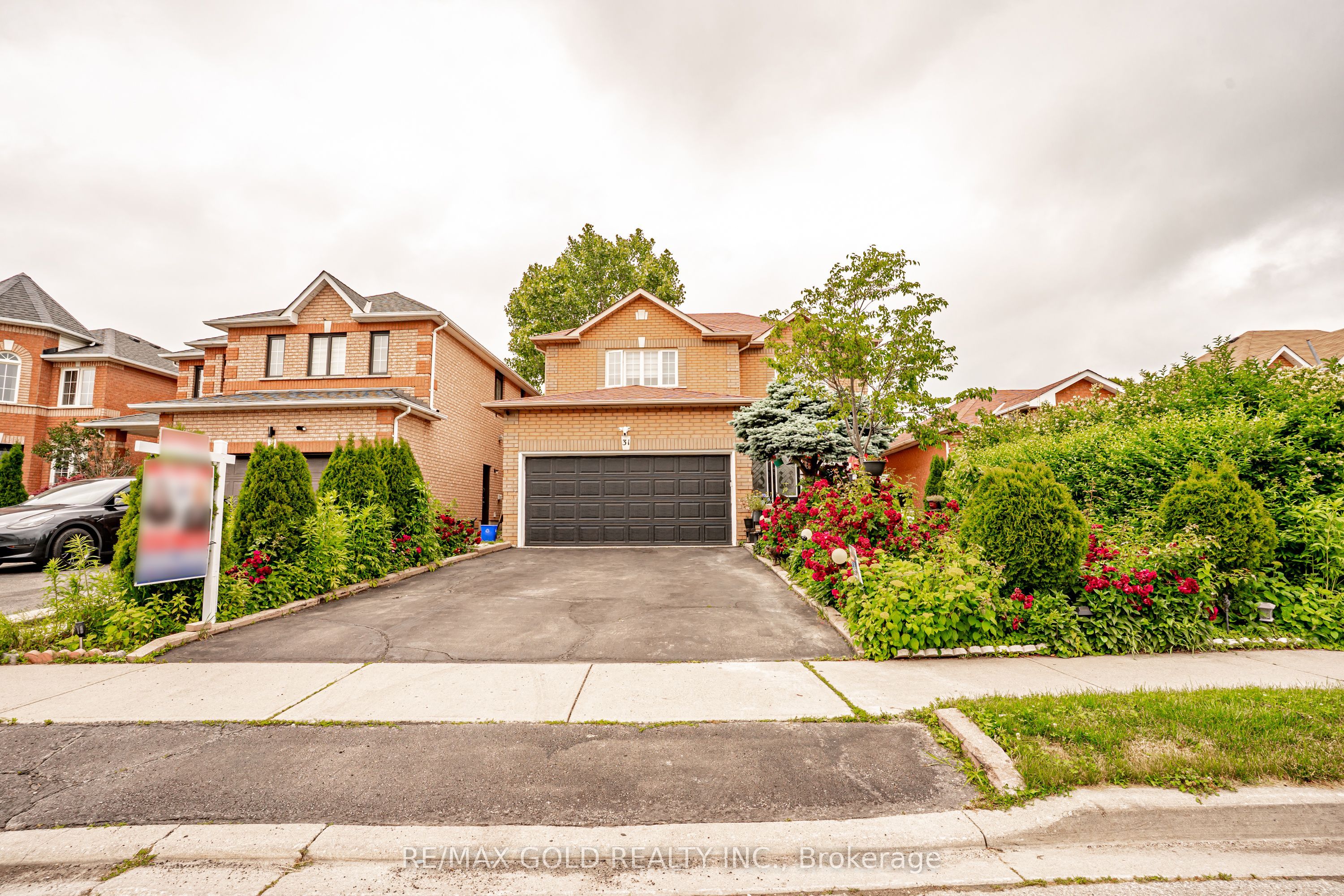 31 Colleyville Street, Brampton, ON, L7A 1G8