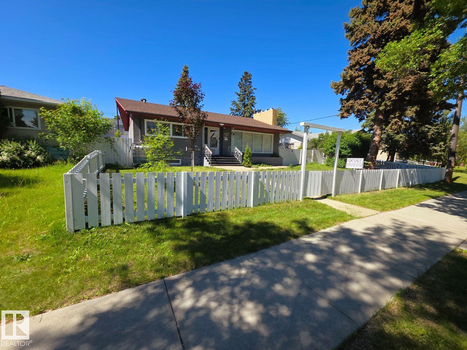 10404 116 Avenue NW, Edmonton, AB, T5G0M3