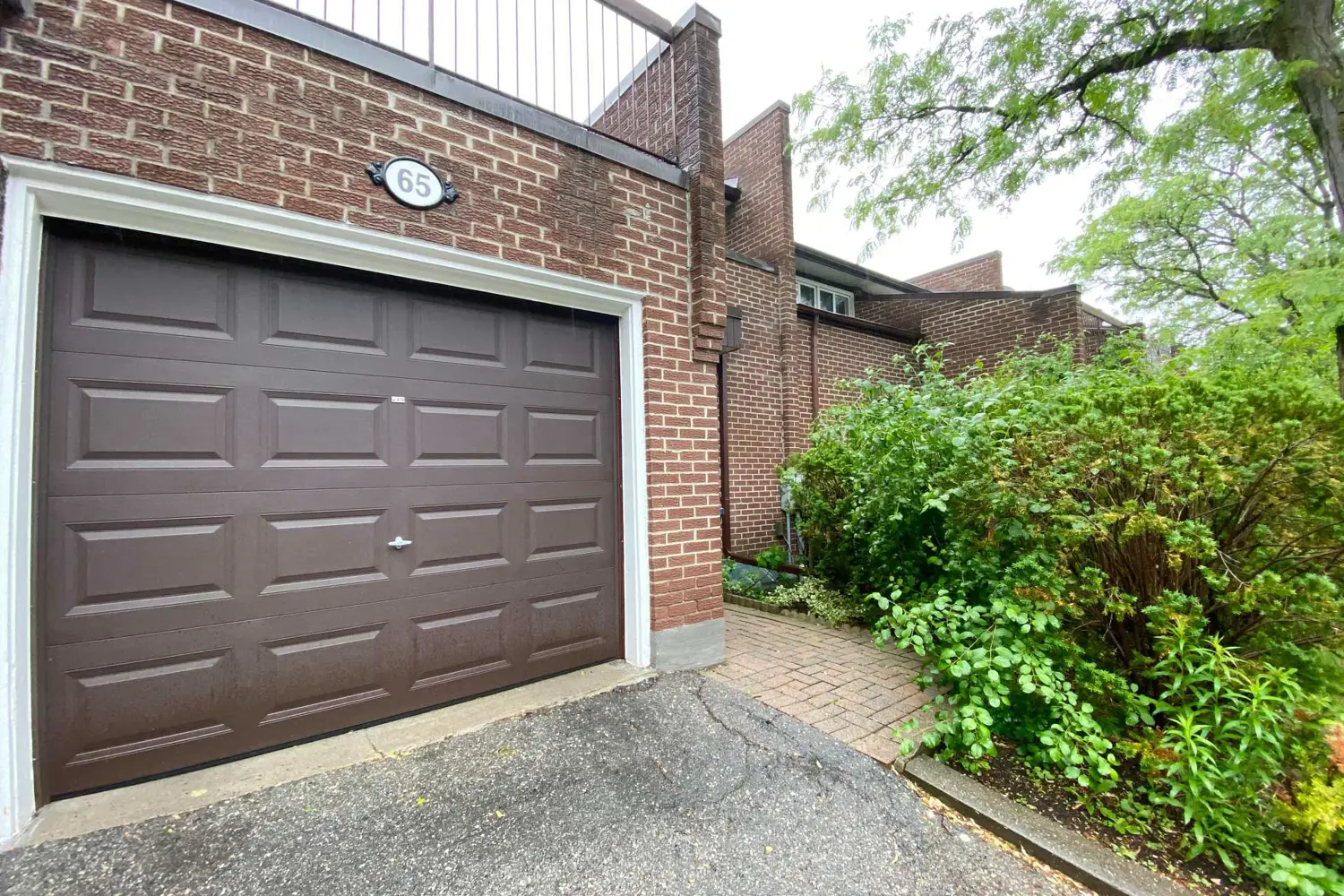 65 Black Hawk Way photo 2