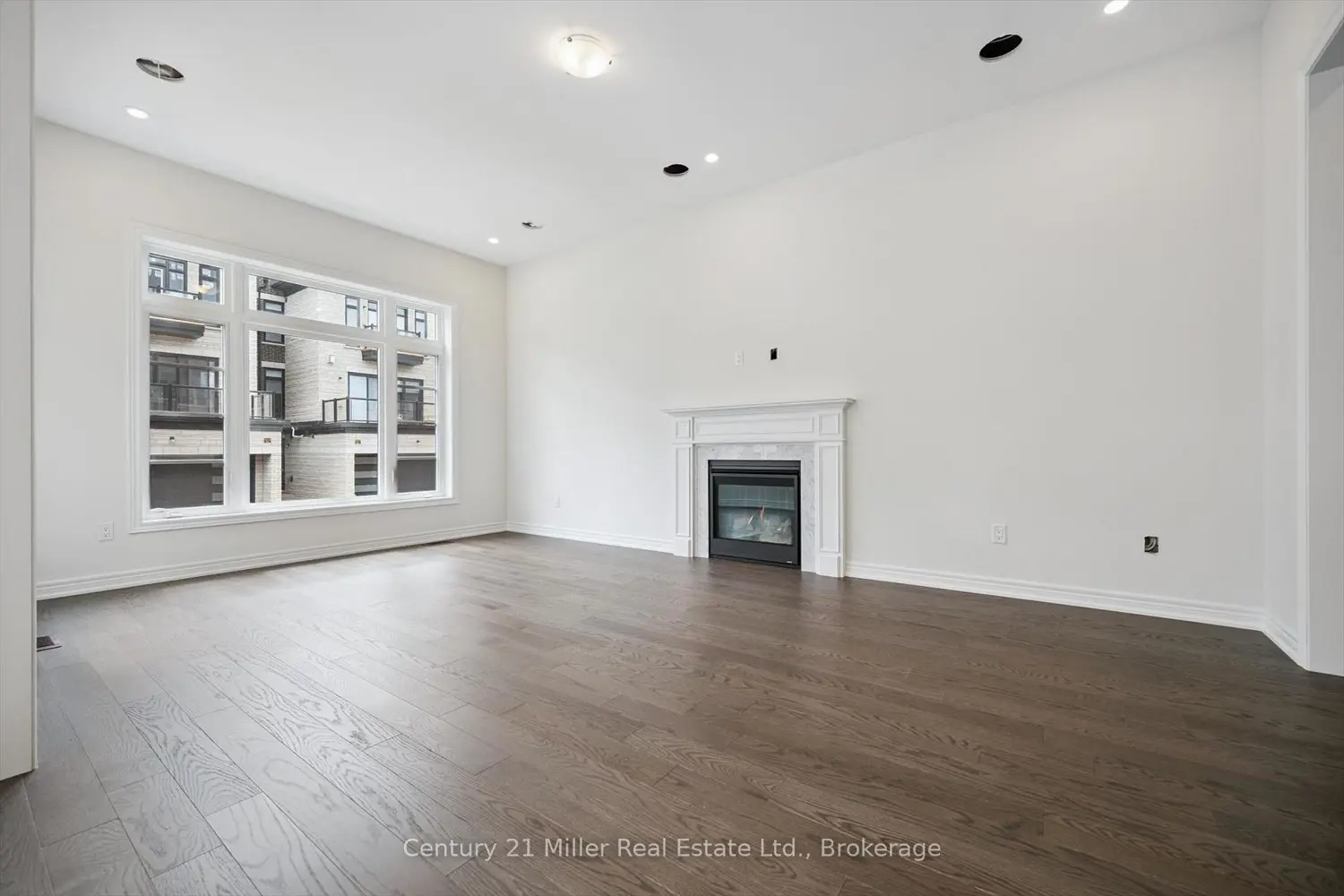 3262 Millicent Avenue photo 4