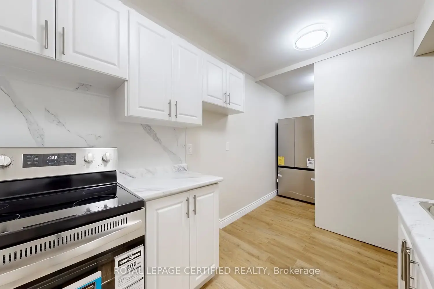 320 Dixon Road 304 photo 5