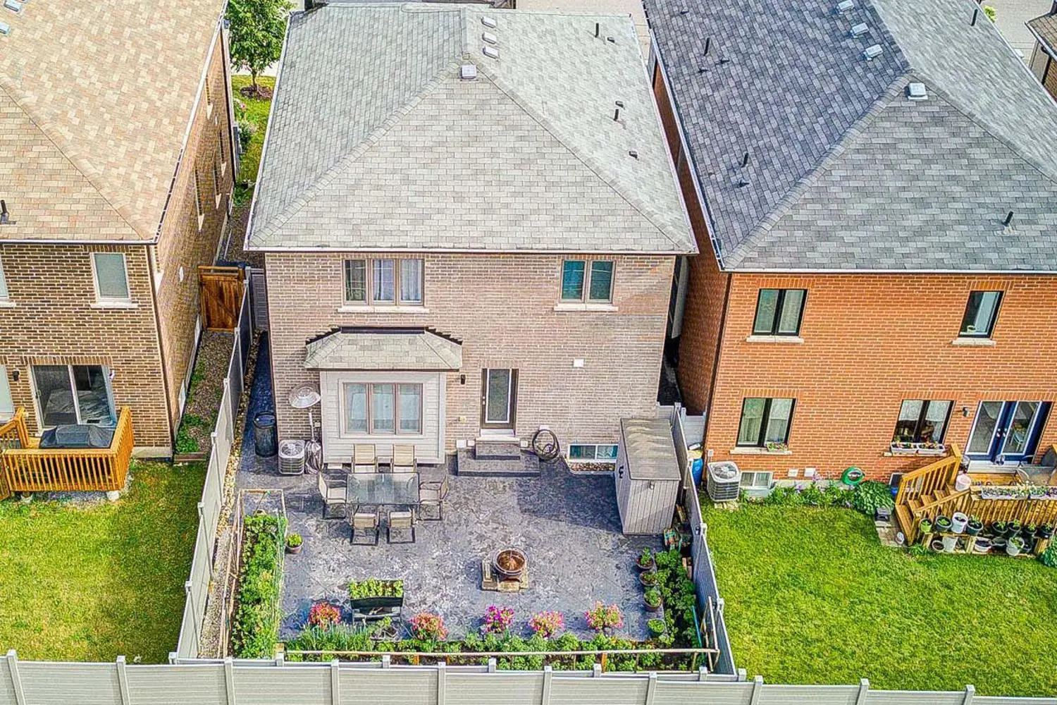 74 Tango Crescent
