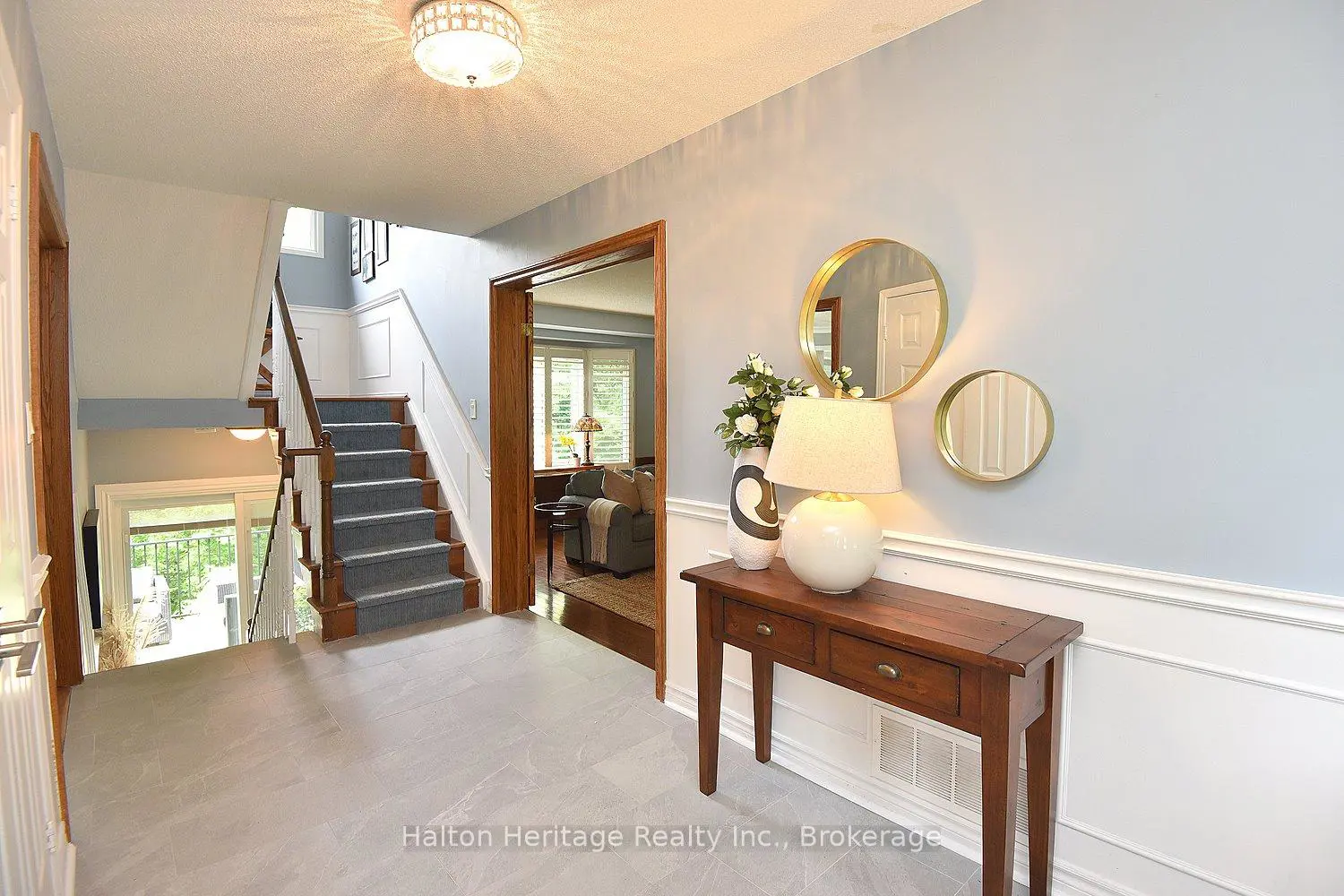 34 Howard Boulevard photo 2