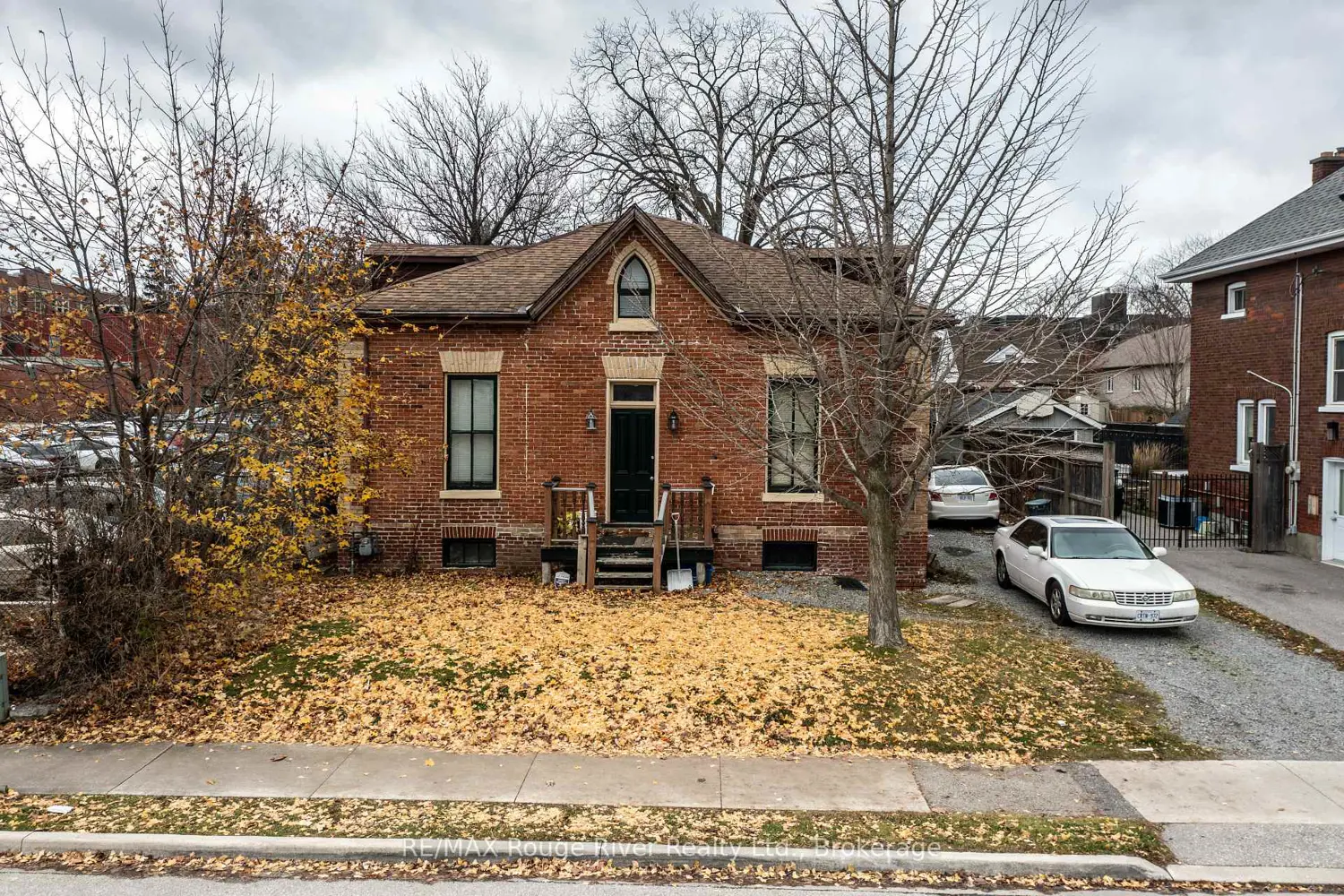 342 Mary Street photo 4