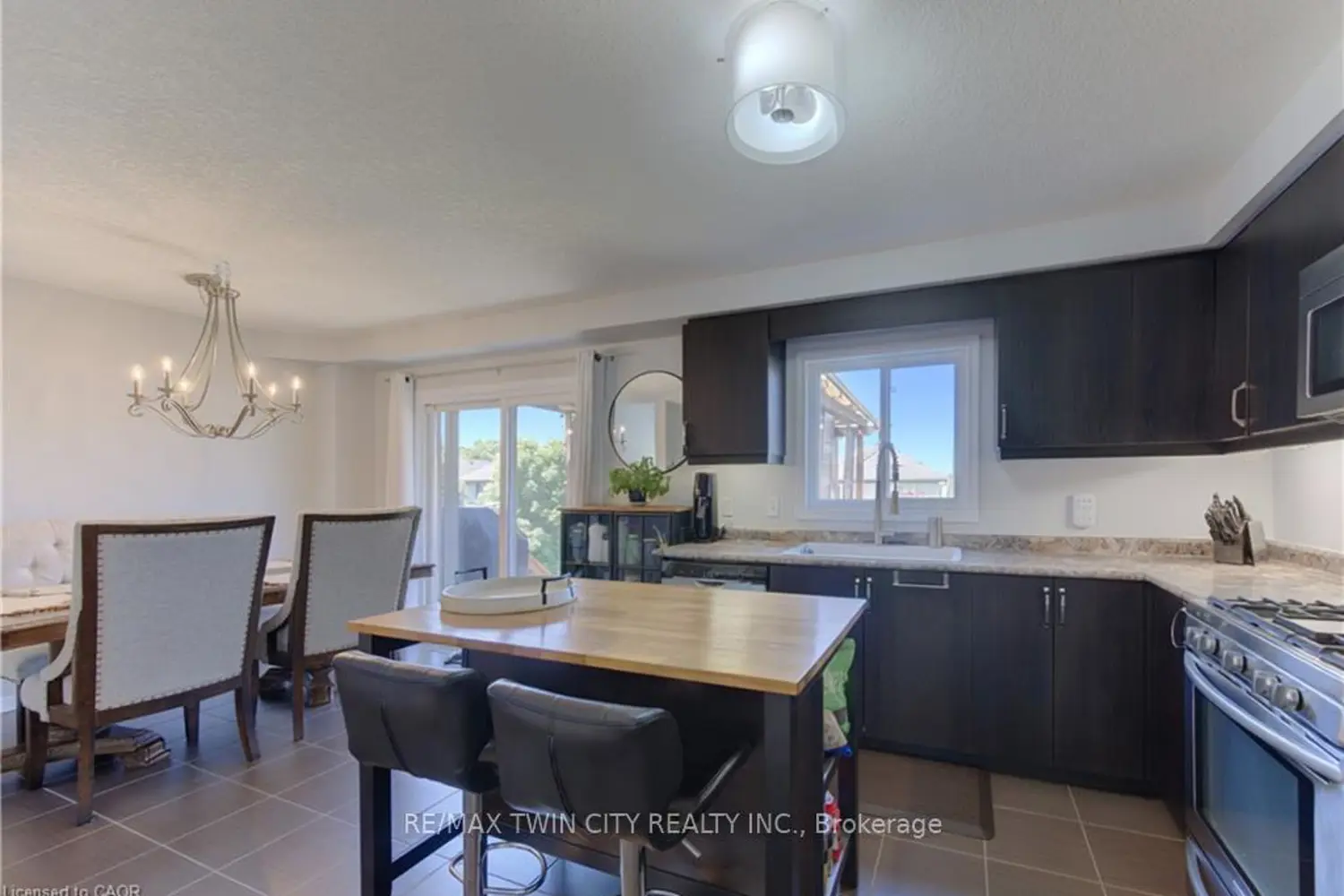232 Cranbrook Street photo 5