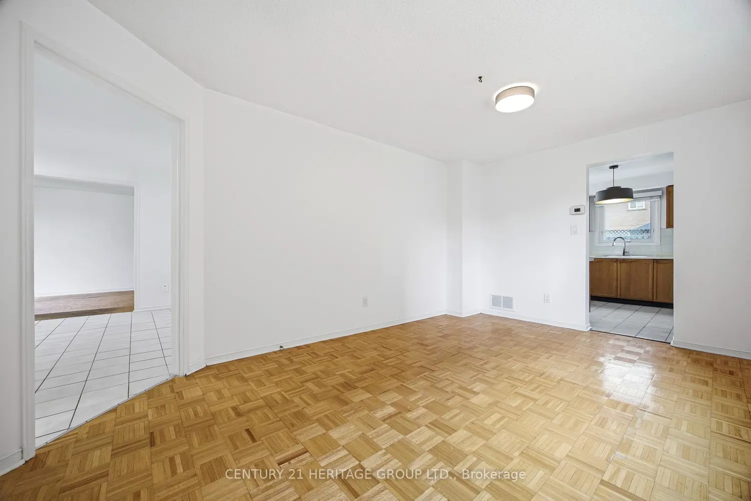 262 Barrhill Road photo 3