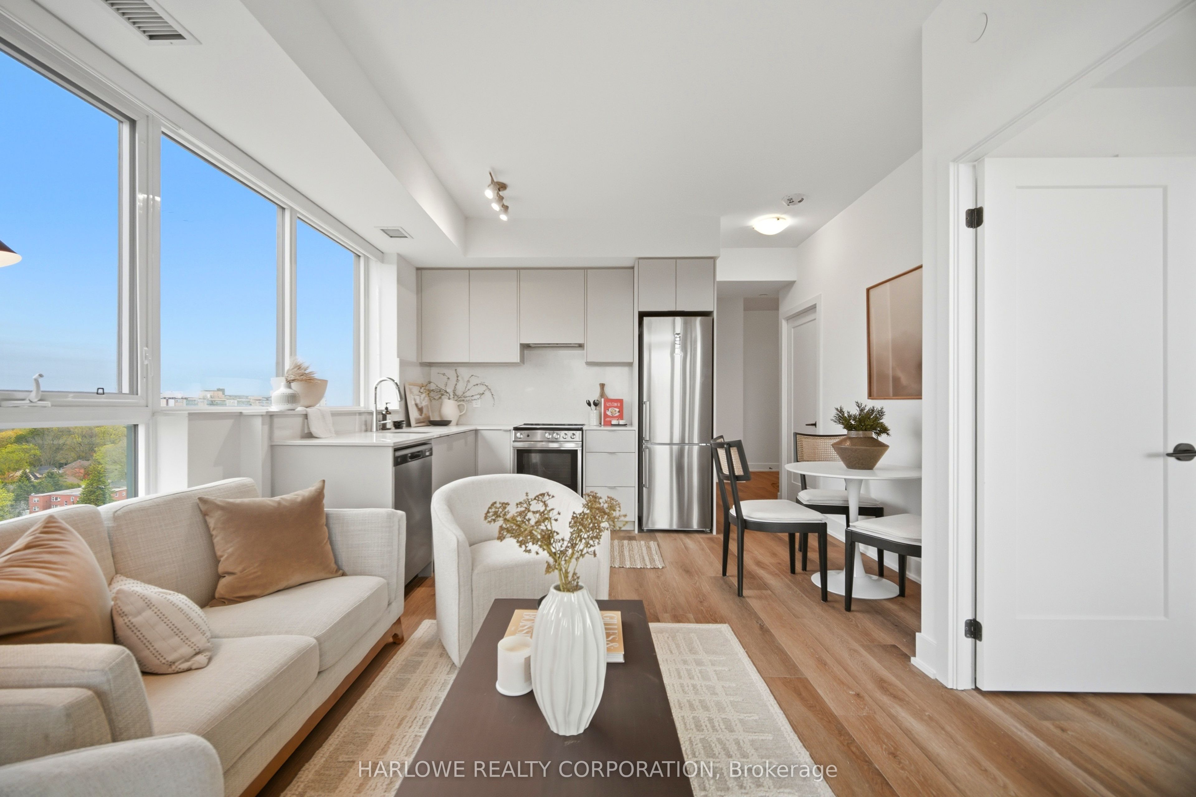 1203-2088 James Street, Burlington, ON, L7R 0H2