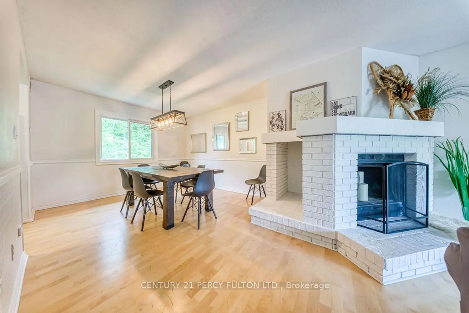 1102 Horseshoe Valley Road 309 photo 5