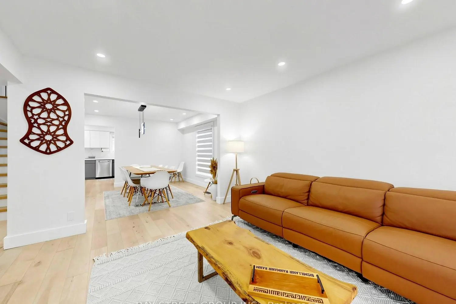 6 Pearson Road photo 3