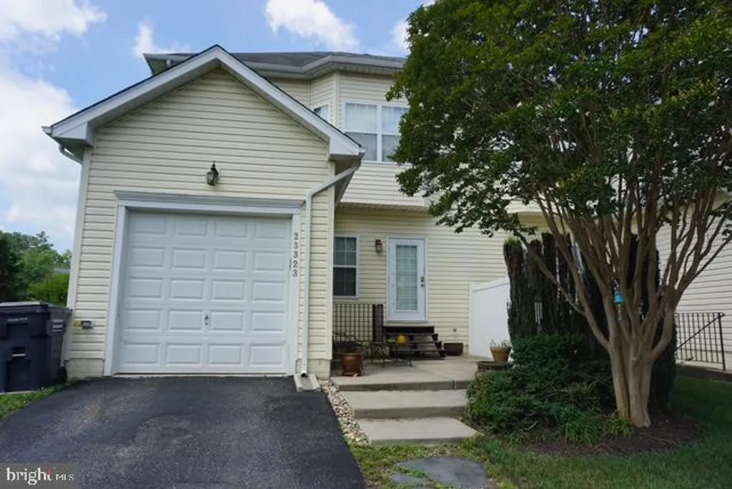 23323 Jonquil Lane, California, MD 20619