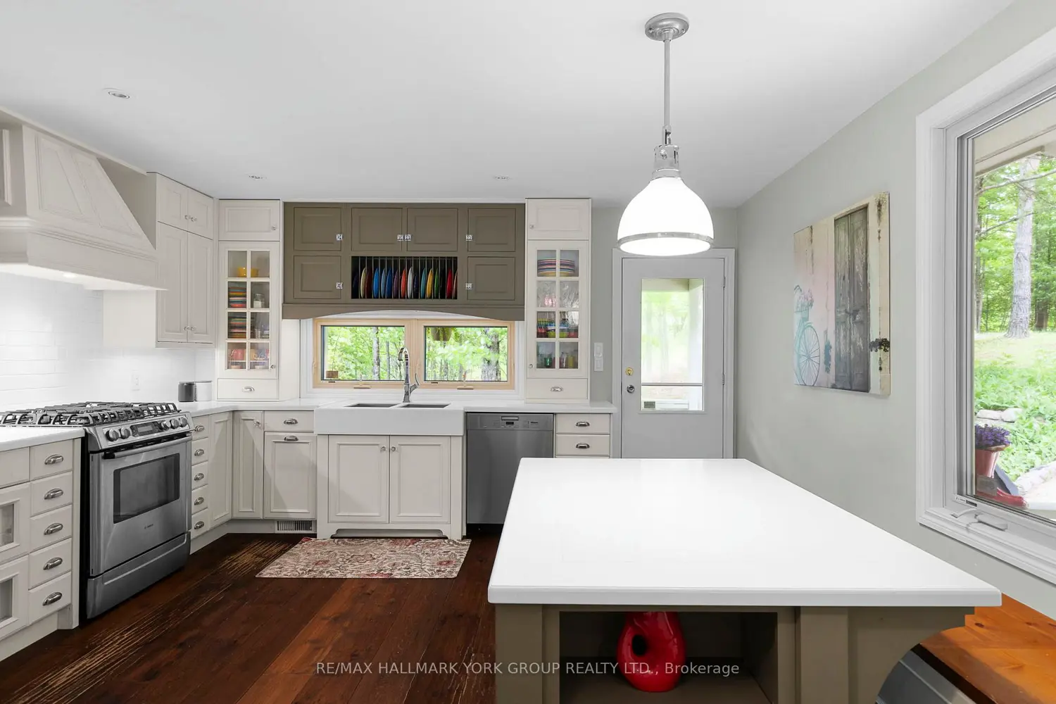 1291 Brackenrig Road photo 2