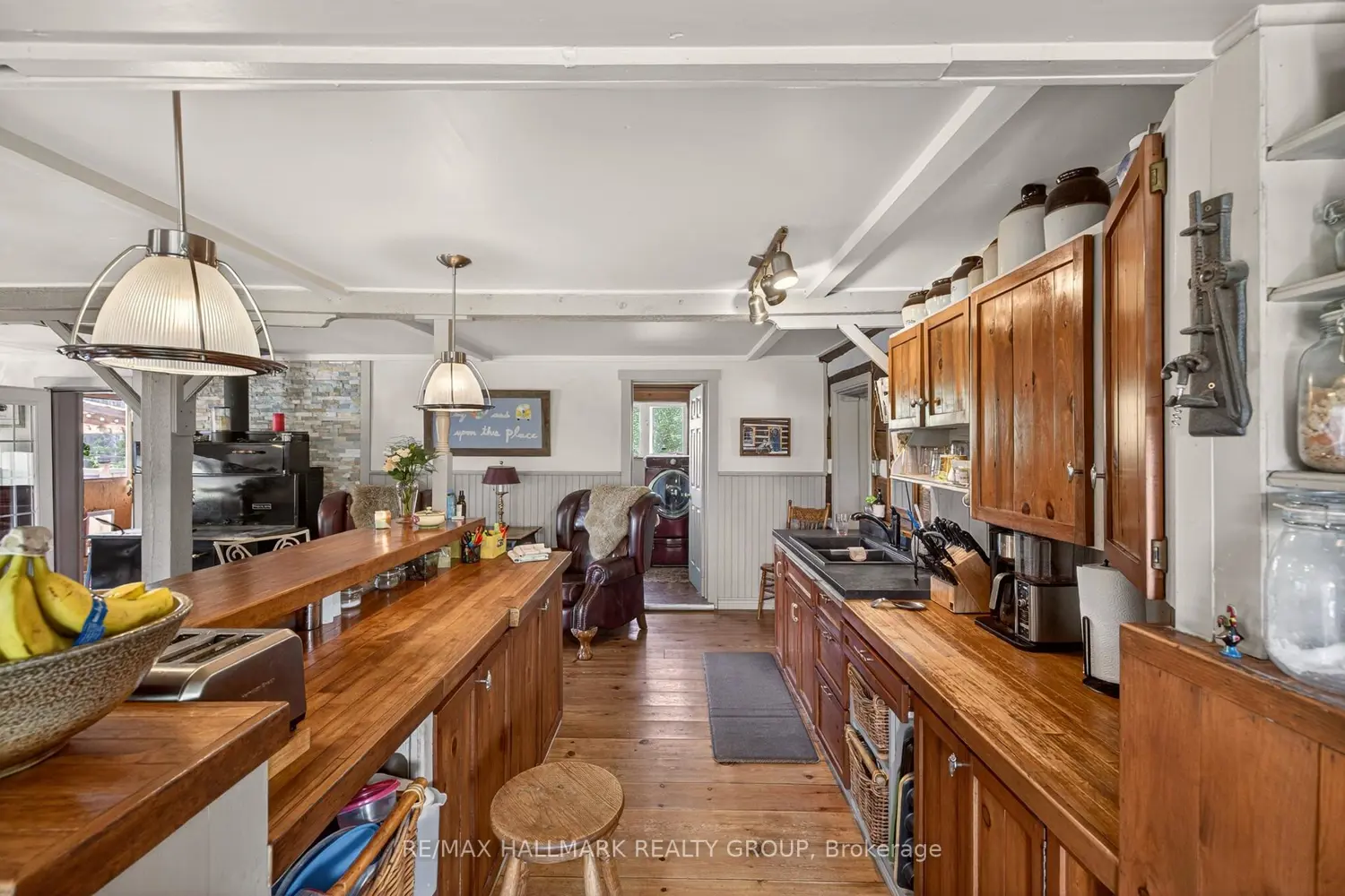 1013 Lavant Darling Road photo 3