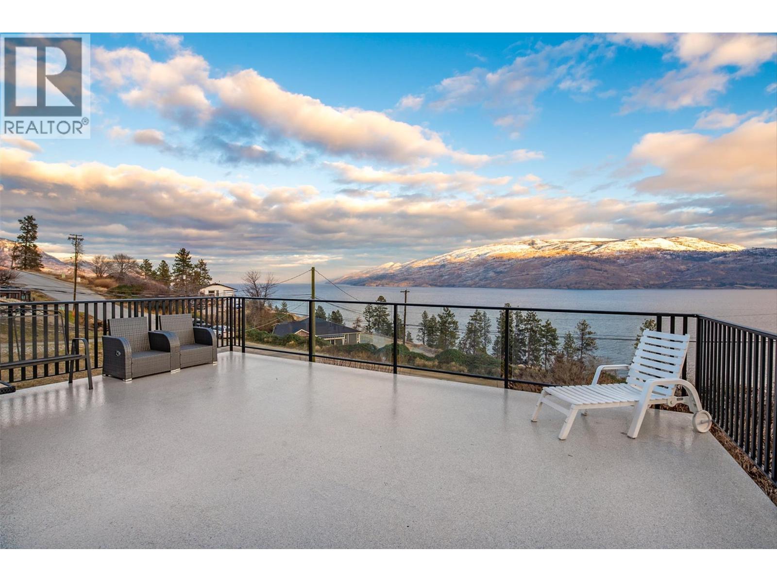 6178 Lipsett Avenue, Peachland, BC, V0H1X7