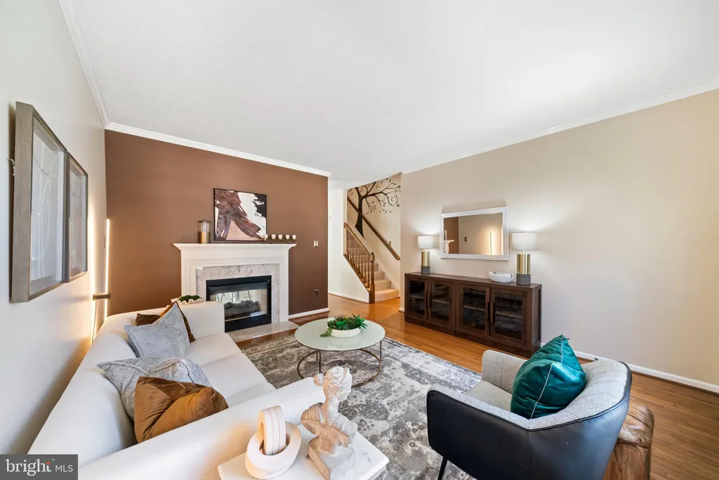 1502 Avennel Way, Crofton, MD 21114 photo 4
