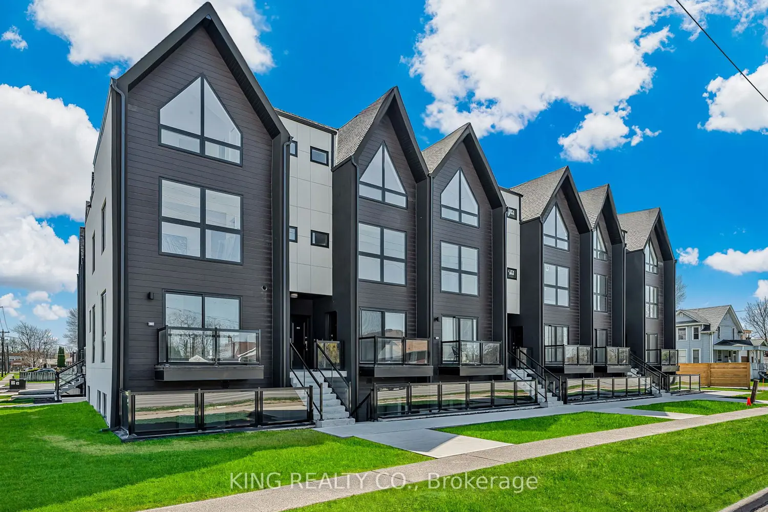 7277 Wilson Crescent 302