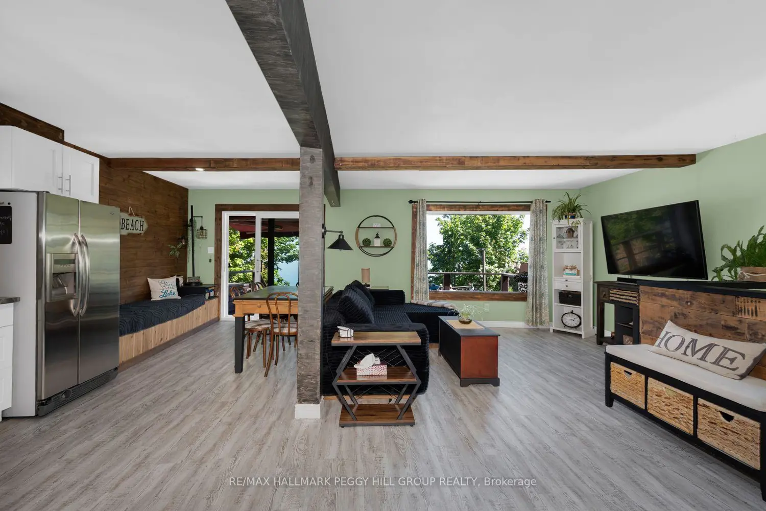 17 Stanley Avenue photo 3