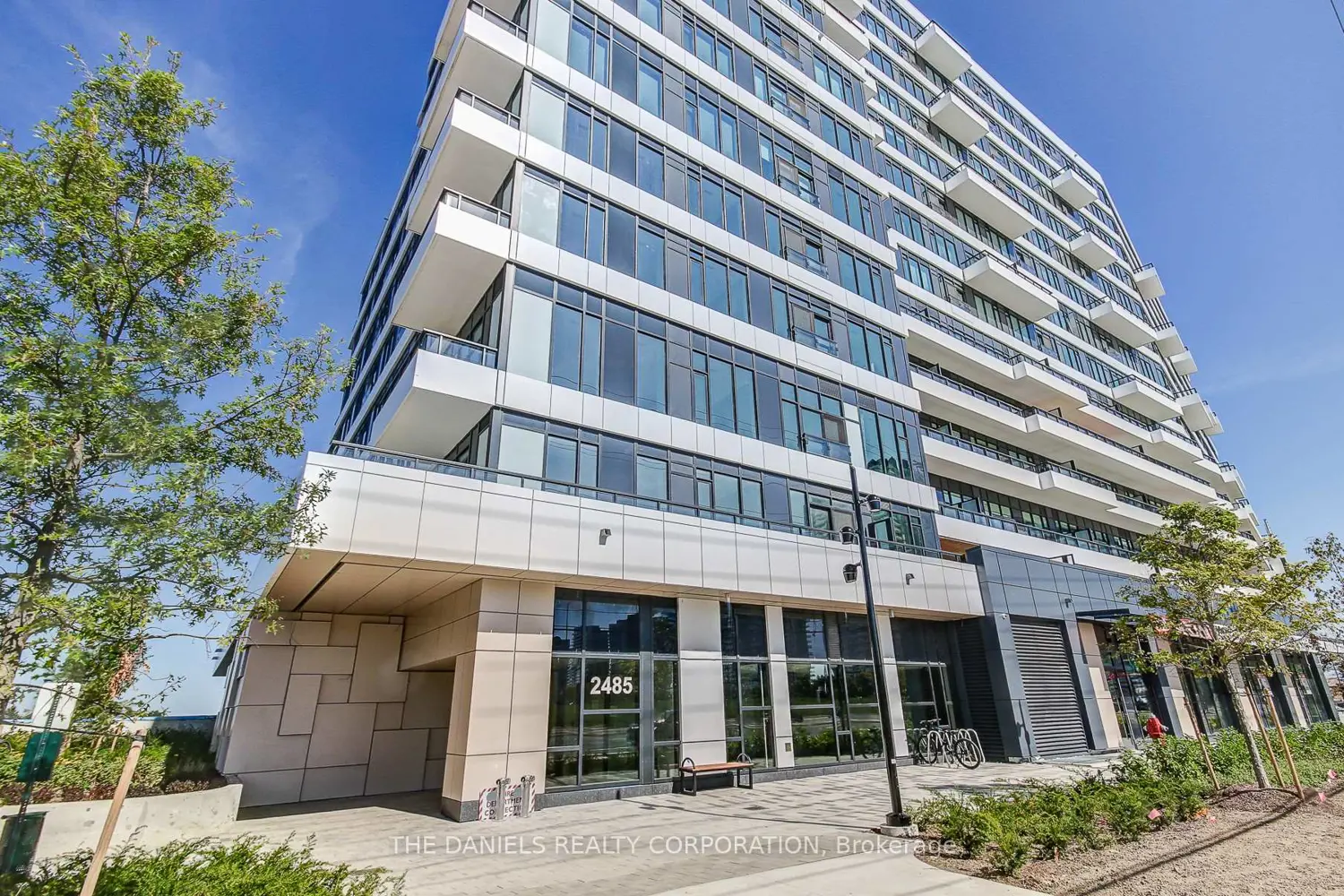 2485 Eglinton Avenue 1304 photo 2