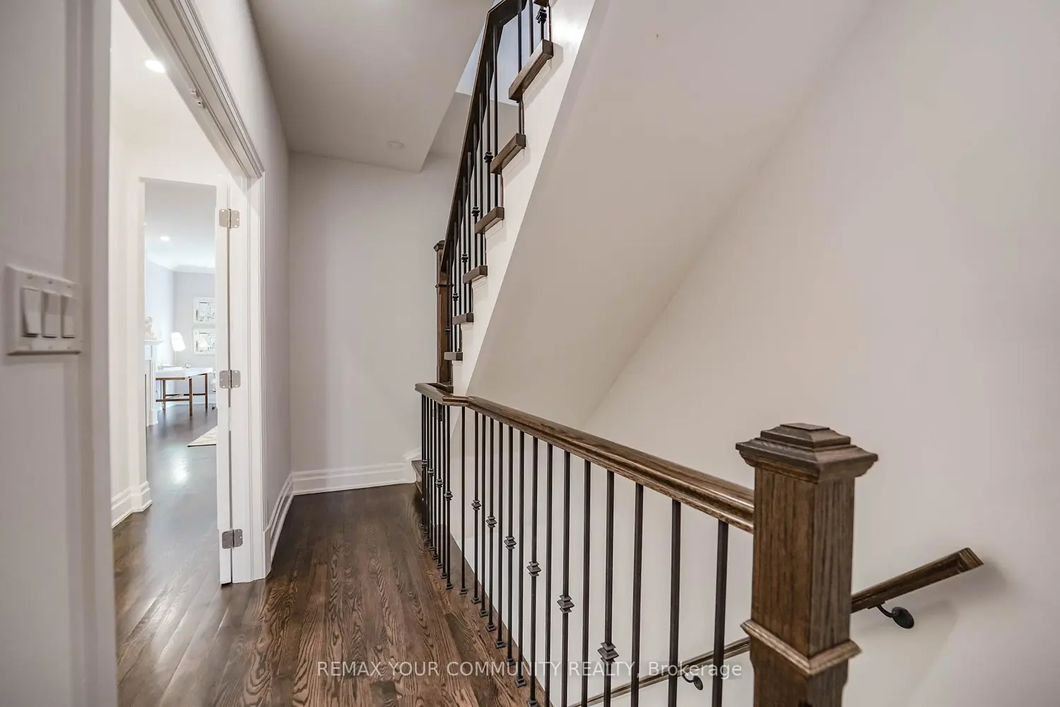 47 York Mills Road 212 photo 3