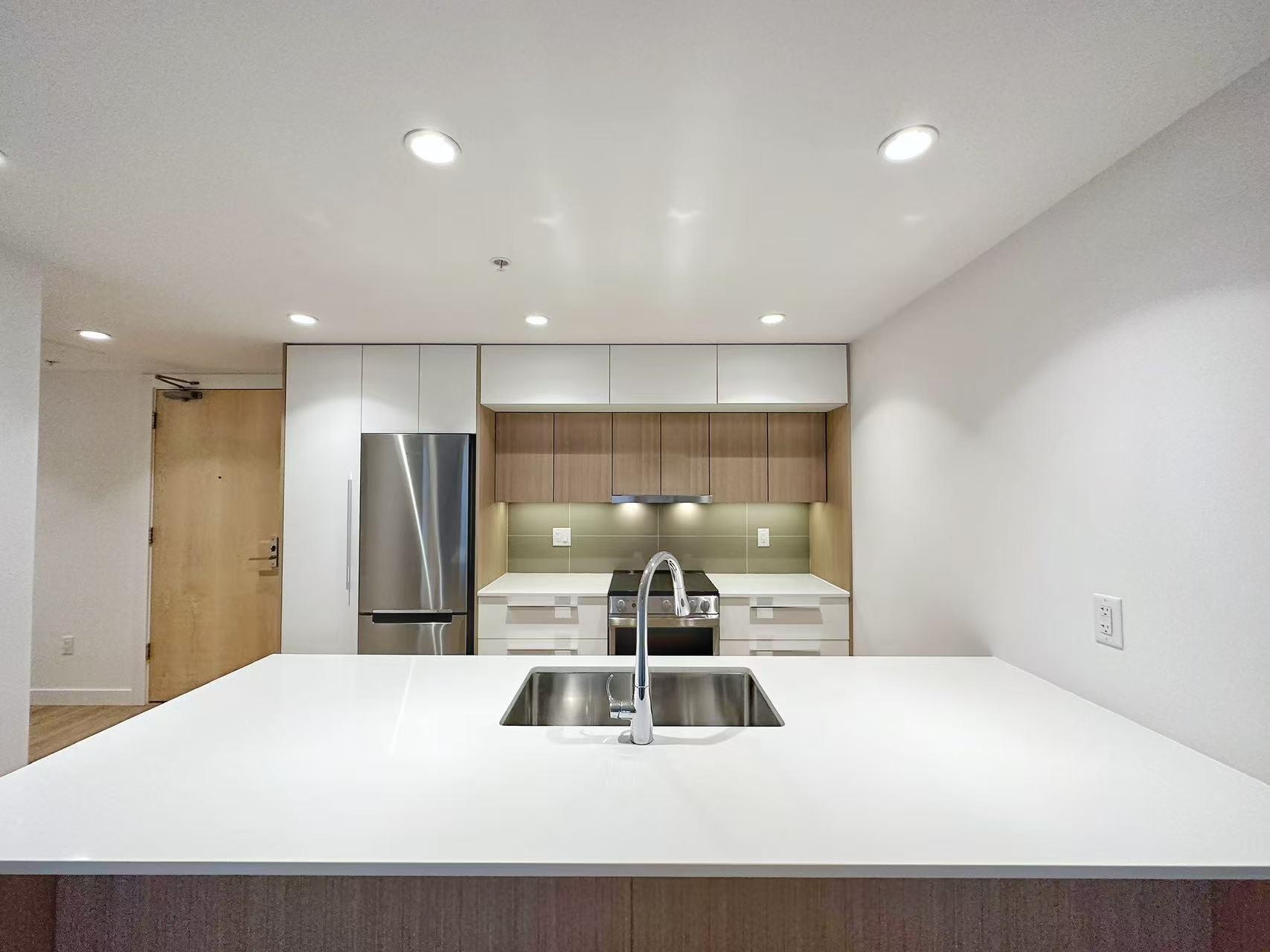 4xx-9888 University Crescent, Burnaby, BC, V5A 0E8