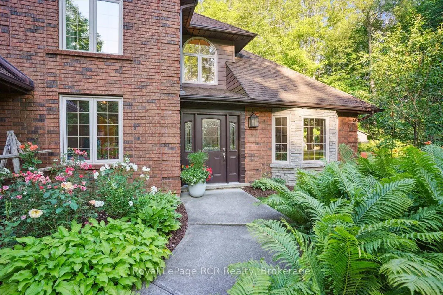 123 Atkins Street photo 2