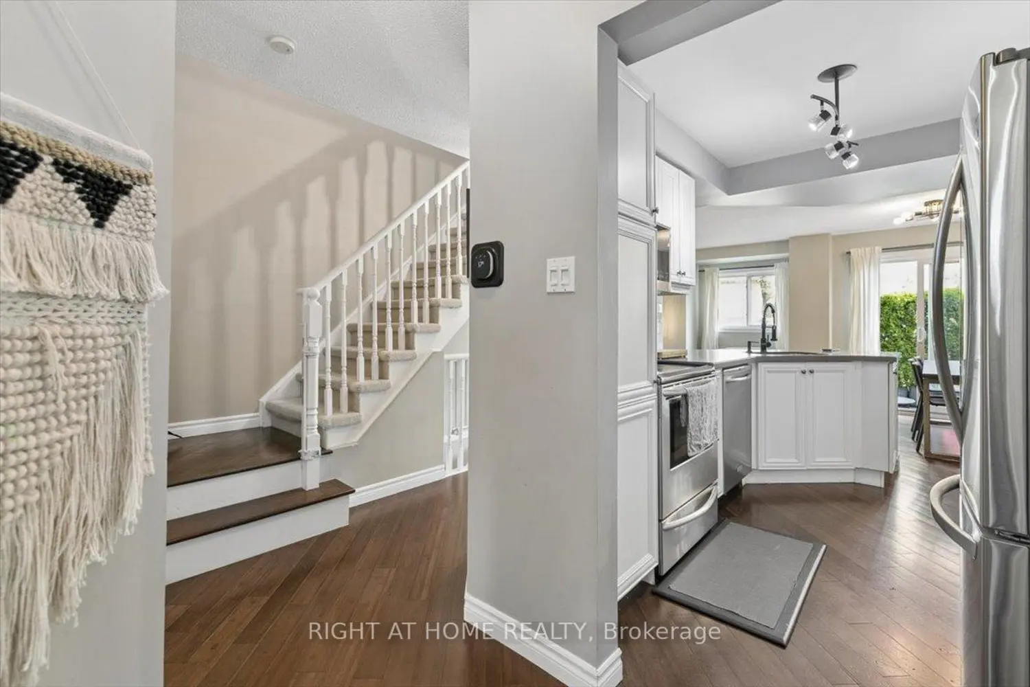 2960 Headon Forest Drive 22 photo 3